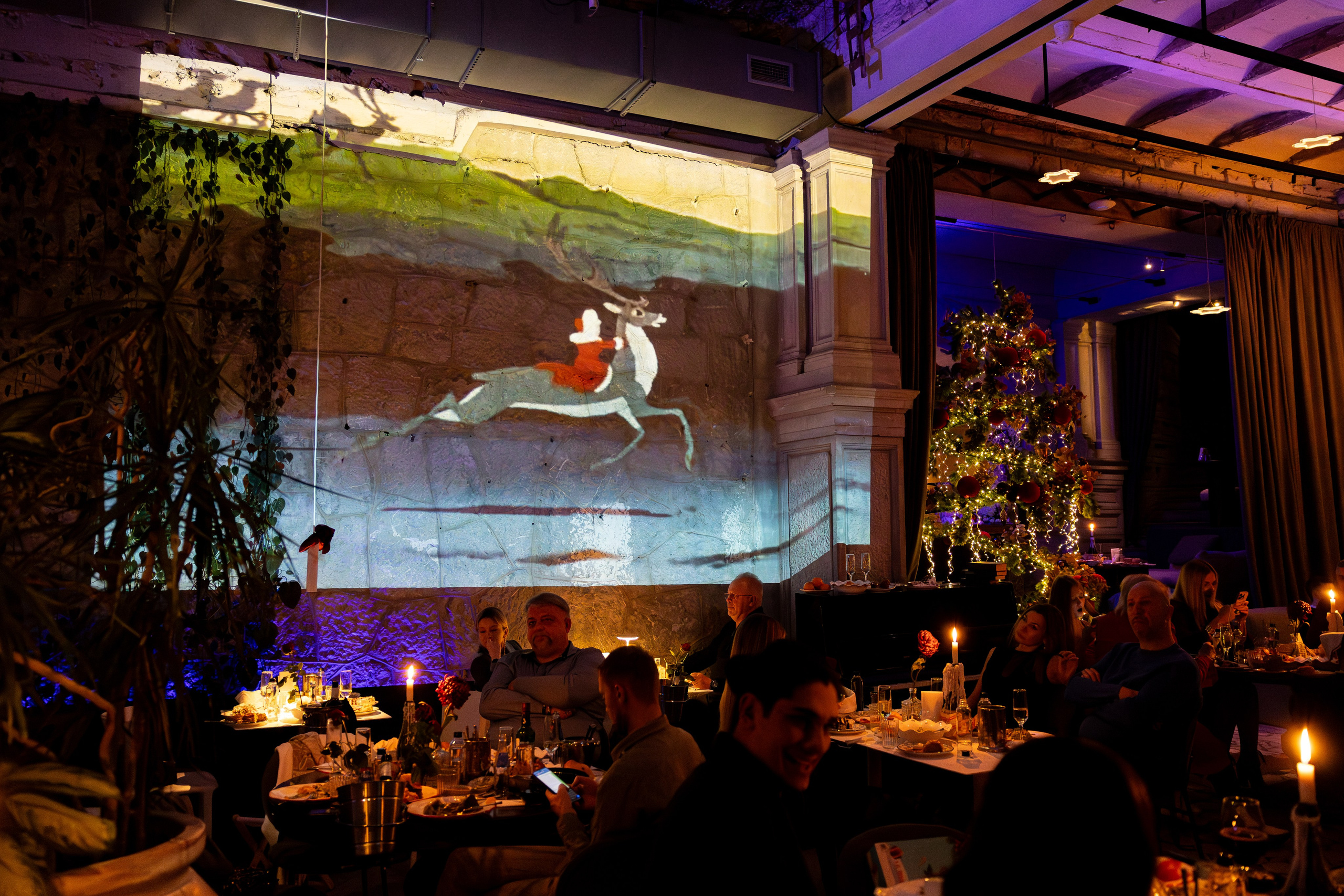 Новогодняя Ночь в арт-пространстве Gastrodvor. Дженбаз Павел — фотограф в Ялте