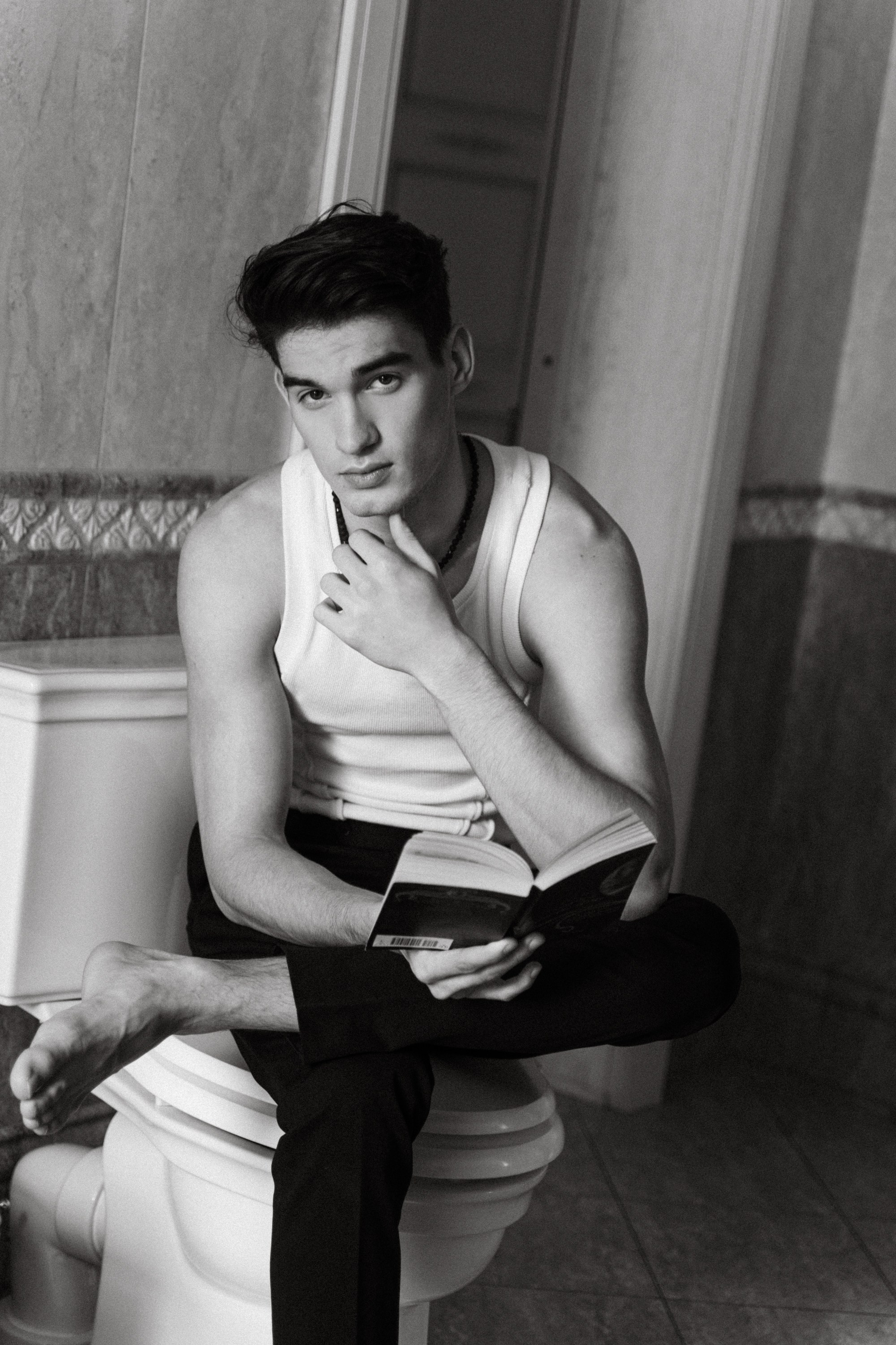 Черно-белый взрослый, детский портрет. Портретный фотограф в Краснодаре Валерия Матирная