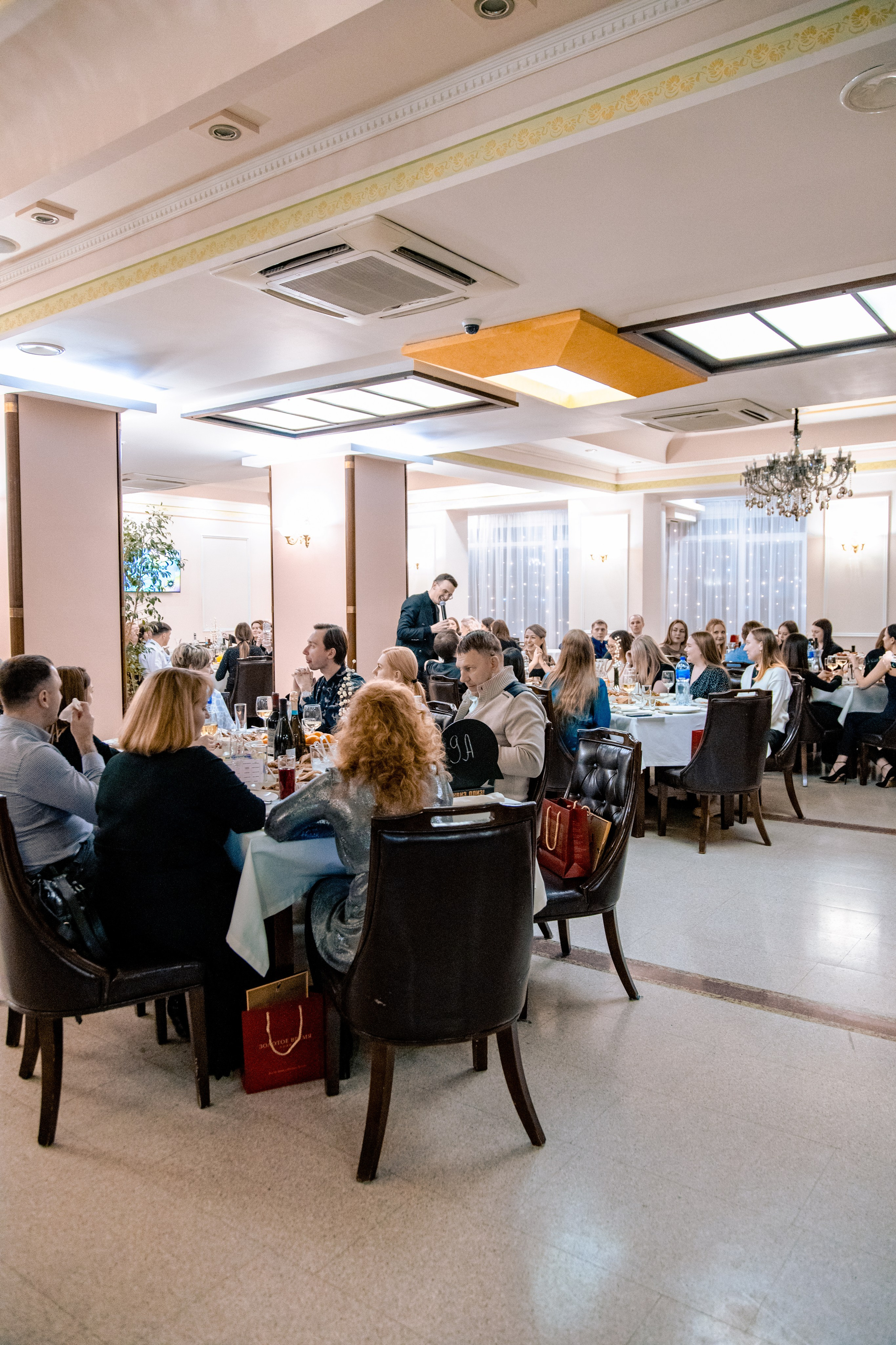 «Золотое время» Новогодний корпоратив. МЕДИА-РЕСУРС ХАБАРОВСК / Фотоотчеты / Репортажи / События