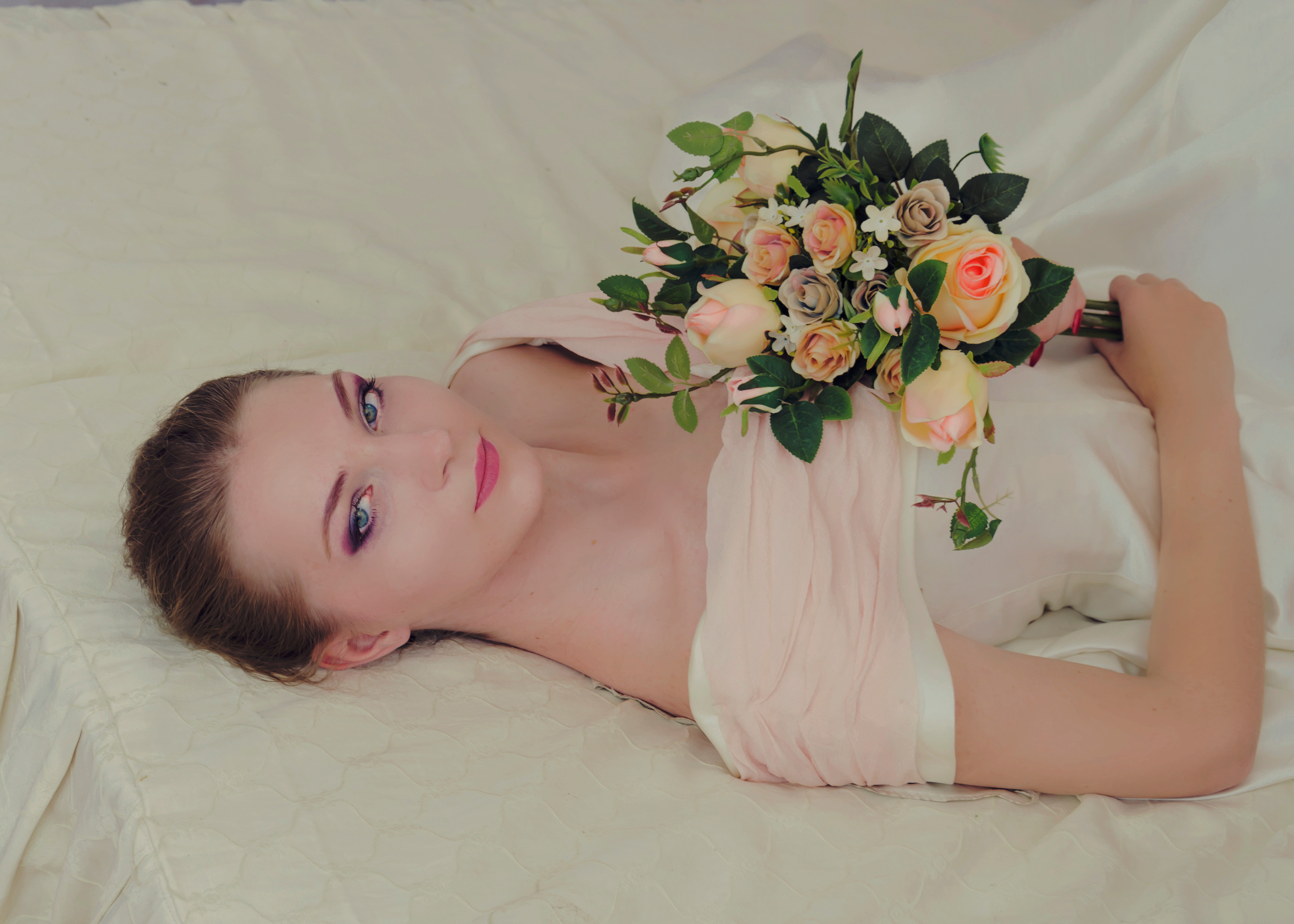 Нежность, невеста, образ, счастье, праздник. Фотограф в РФ и ЛНР Юлия Федосеева