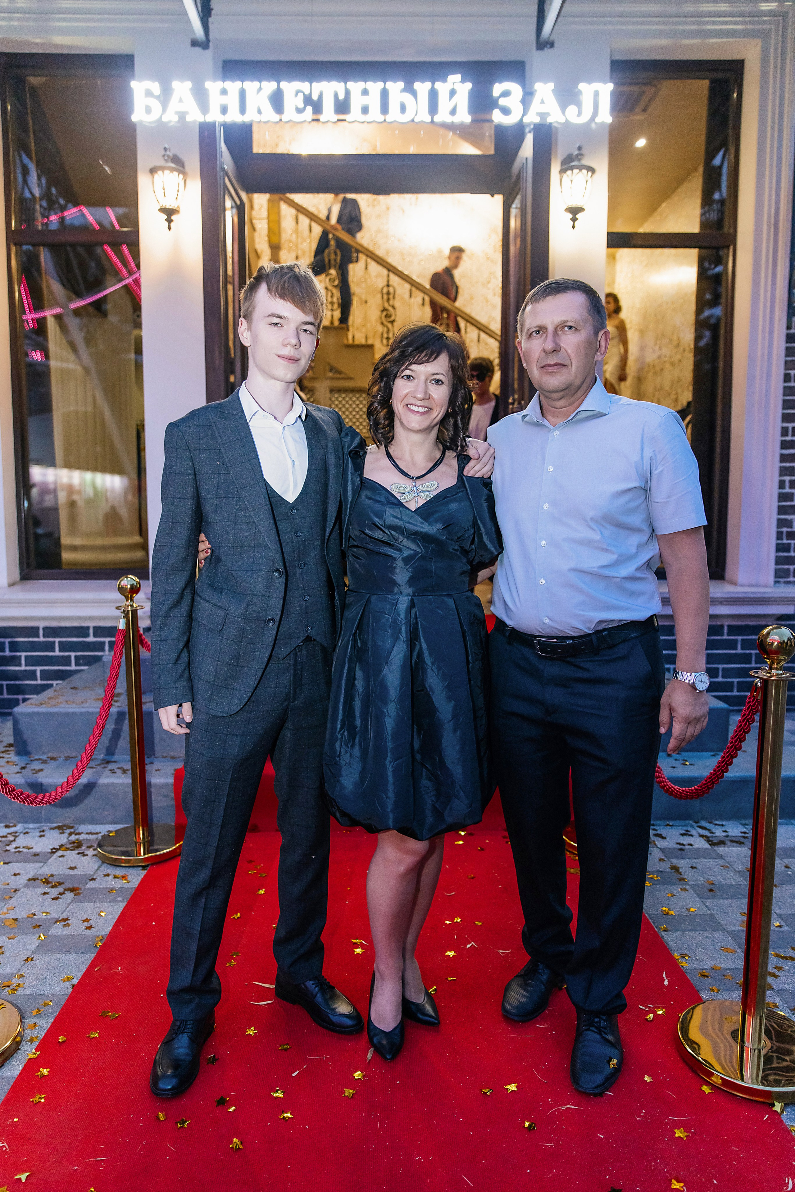 11 класс 48 лицей. Фотограф и Видеограф в Краснодаре Юлия Солодченко