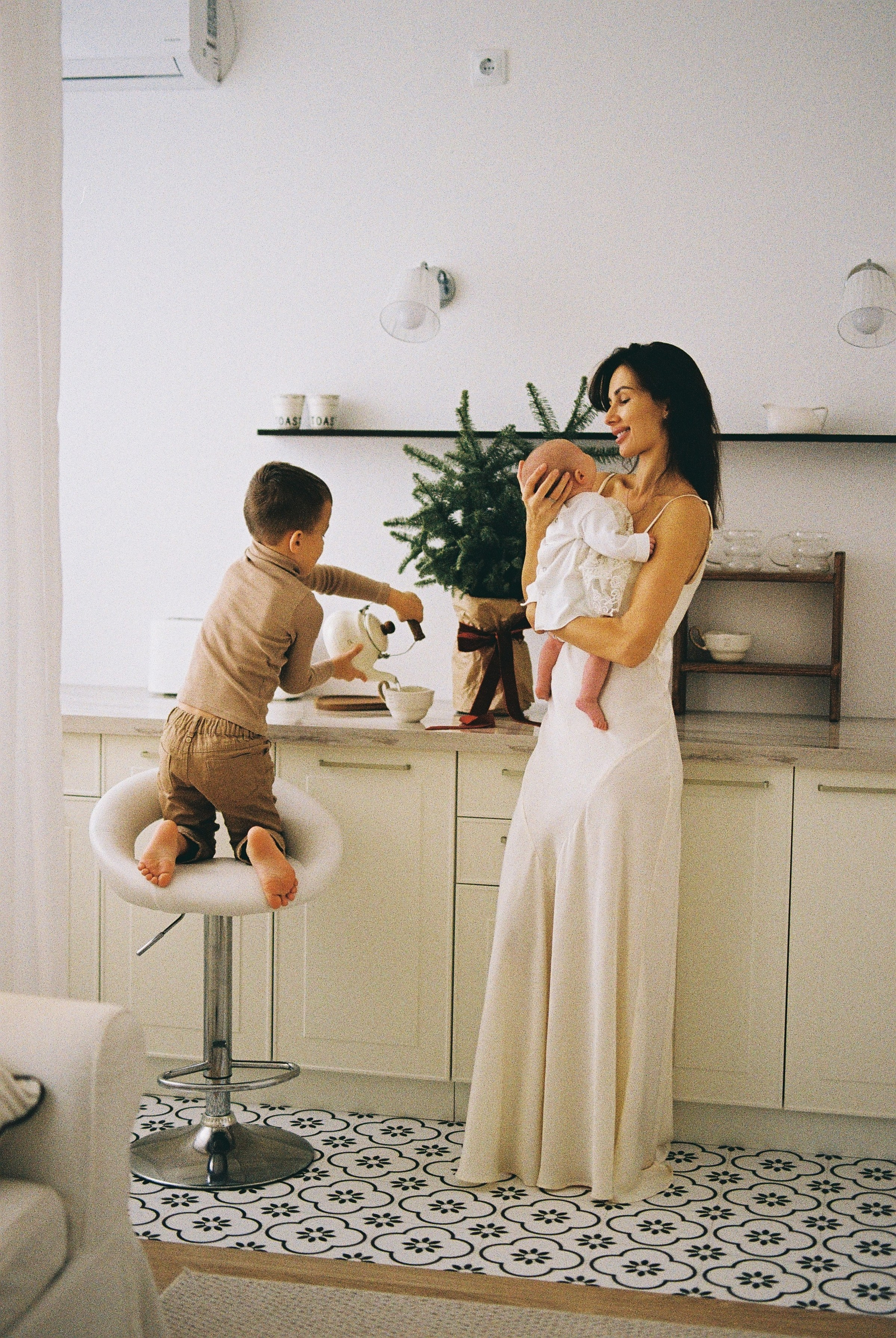 Кристина и ее семья (35 мм). Фотограф в Екатеринбурге и Москве, Анна