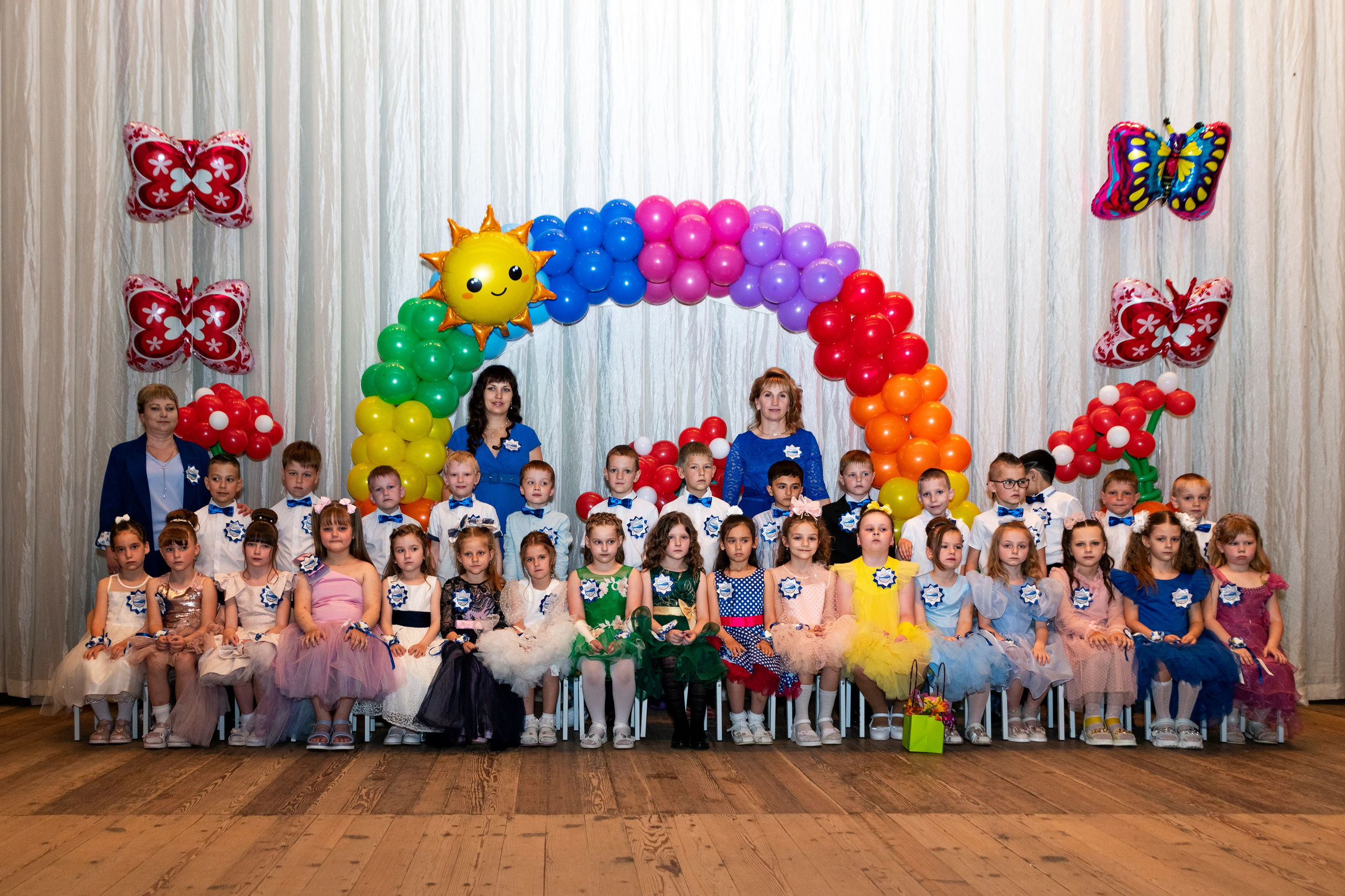 Школьная фотография. Арт студия «Пегас». Фото- и видео- съемка