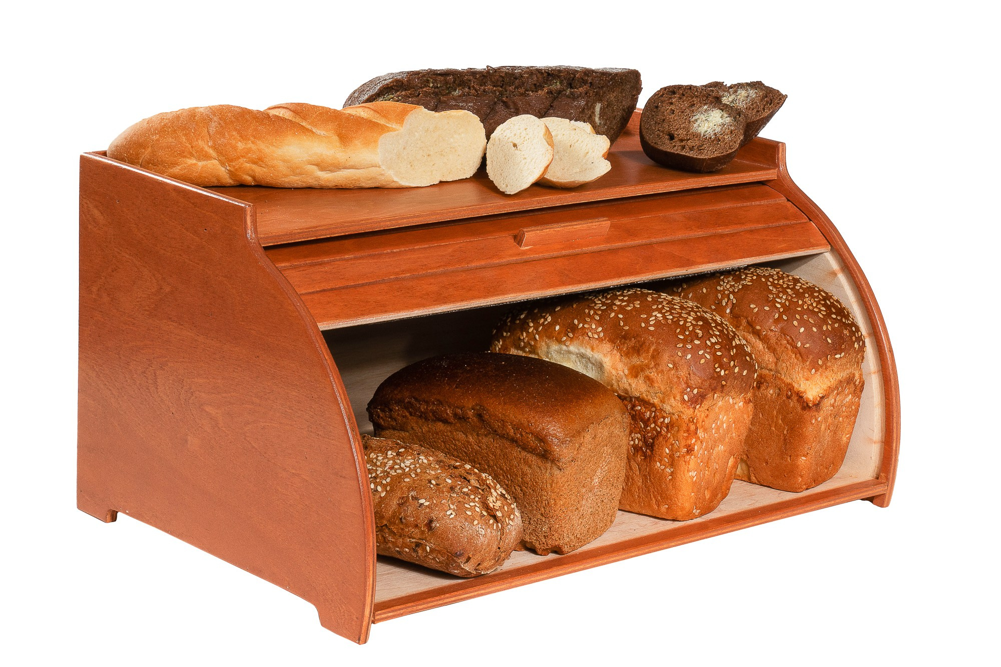 деревянная хлебница на белом фоне