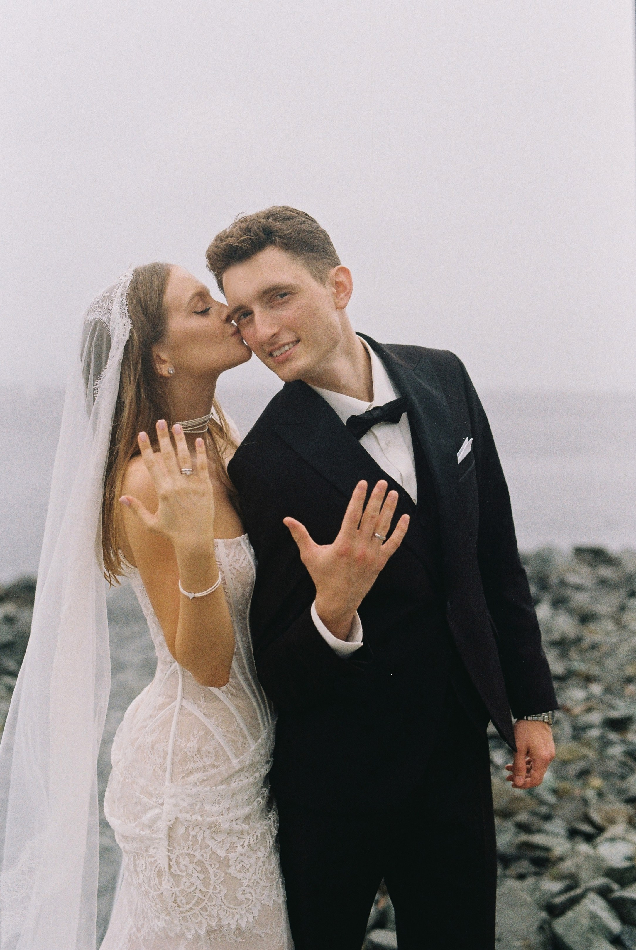 JUST MARRIED [плёнка]. Olia Romicheva ♡ фотограф Фокино / Владивосток / Большой Камень / Находка