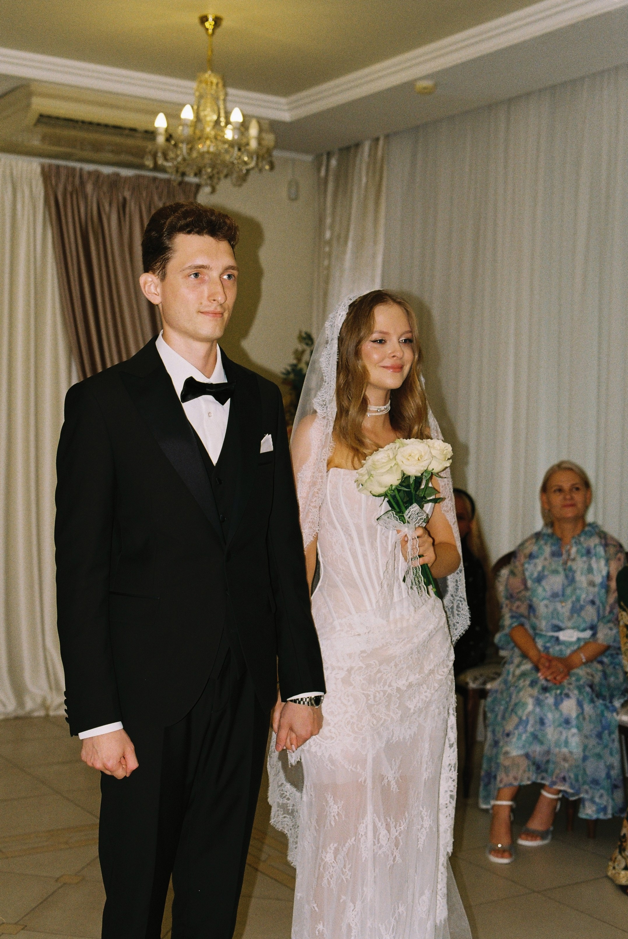 JUST MARRIED [плёнка]. Olia Romicheva ♡ фотограф Фокино / Владивосток / Большой Камень / Находка