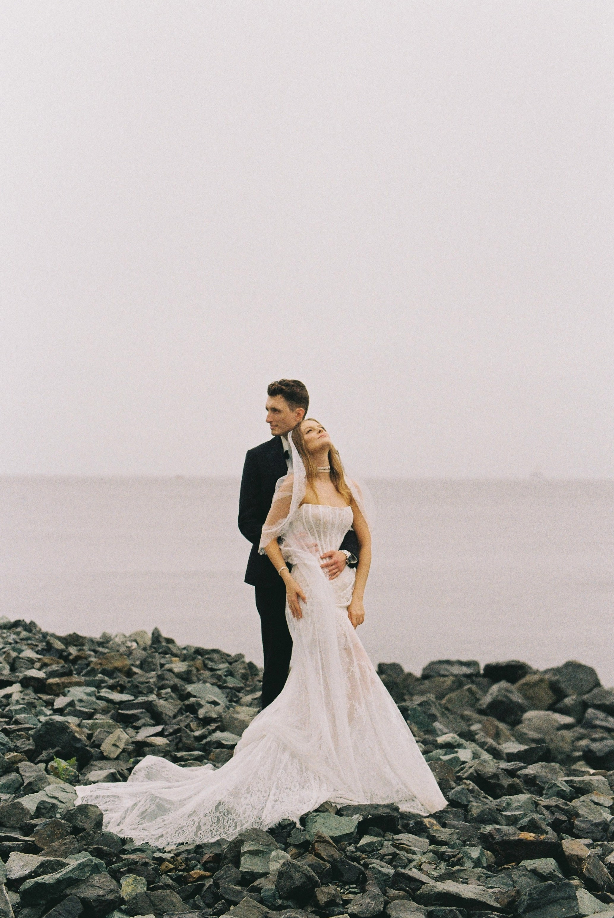 JUST MARRIED [плёнка]. Olia Romicheva ♡ фотограф Фокино / Владивосток / Большой Камень / Находка