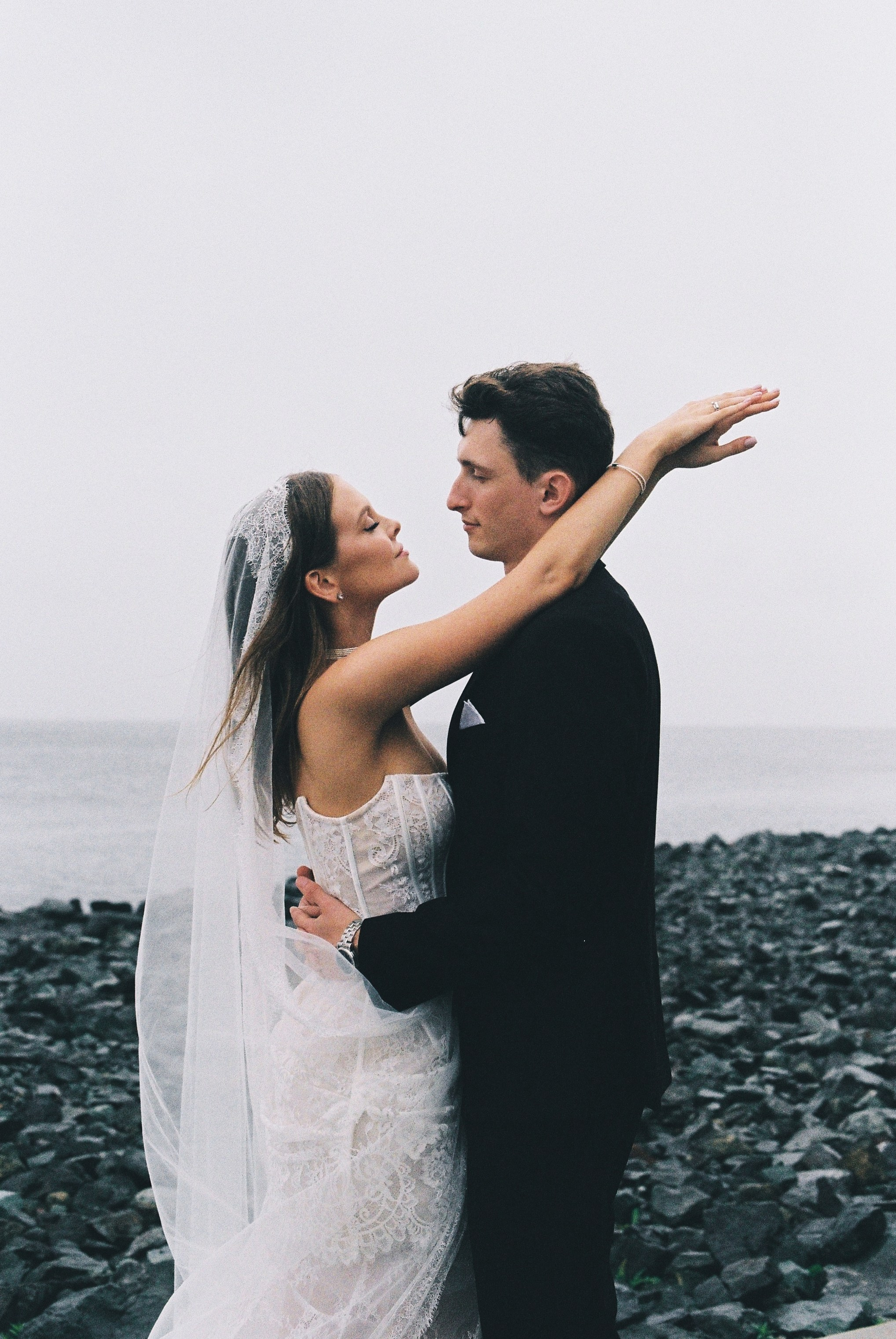 JUST MARRIED [плёнка]. Olia Romicheva ♡ фотограф Фокино / Владивосток / Большой Камень / Находка