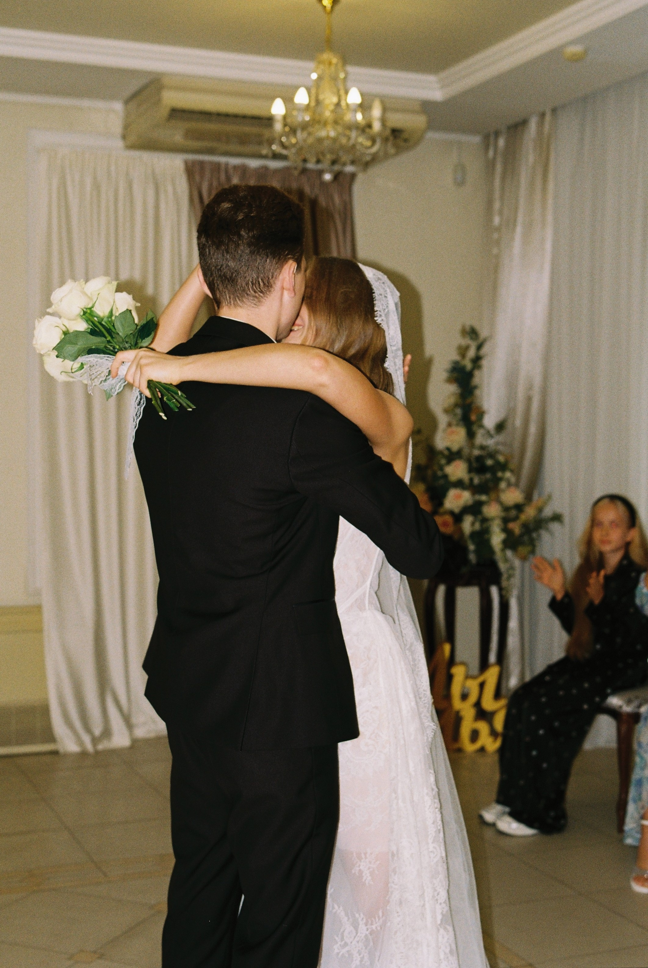 JUST MARRIED [плёнка]. Olia Romicheva ♡ фотограф Фокино / Владивосток / Большой Камень / Находка