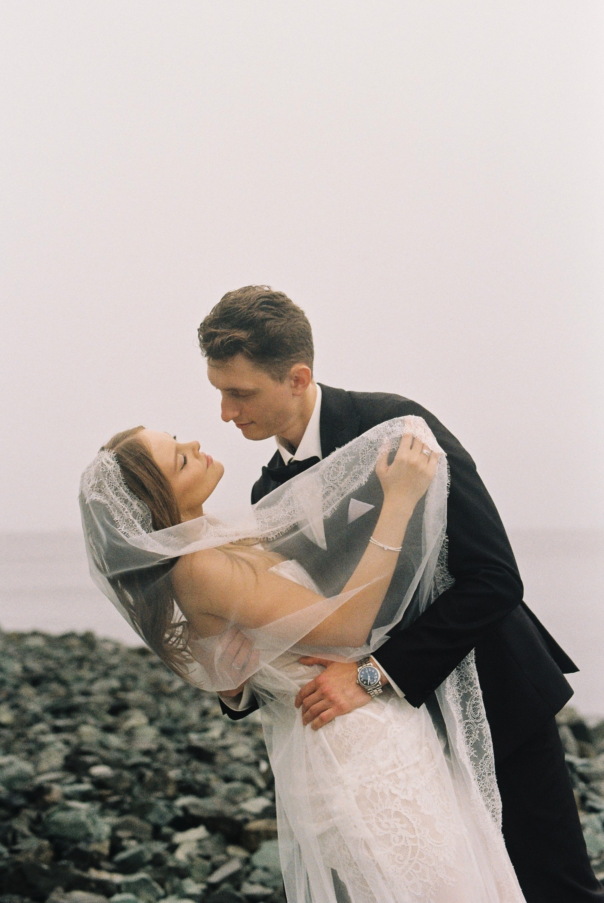JUST MARRIED [плёнка]. Olia Romicheva ♡ фотограф Фокино / Владивосток / Большой Камень / Находка