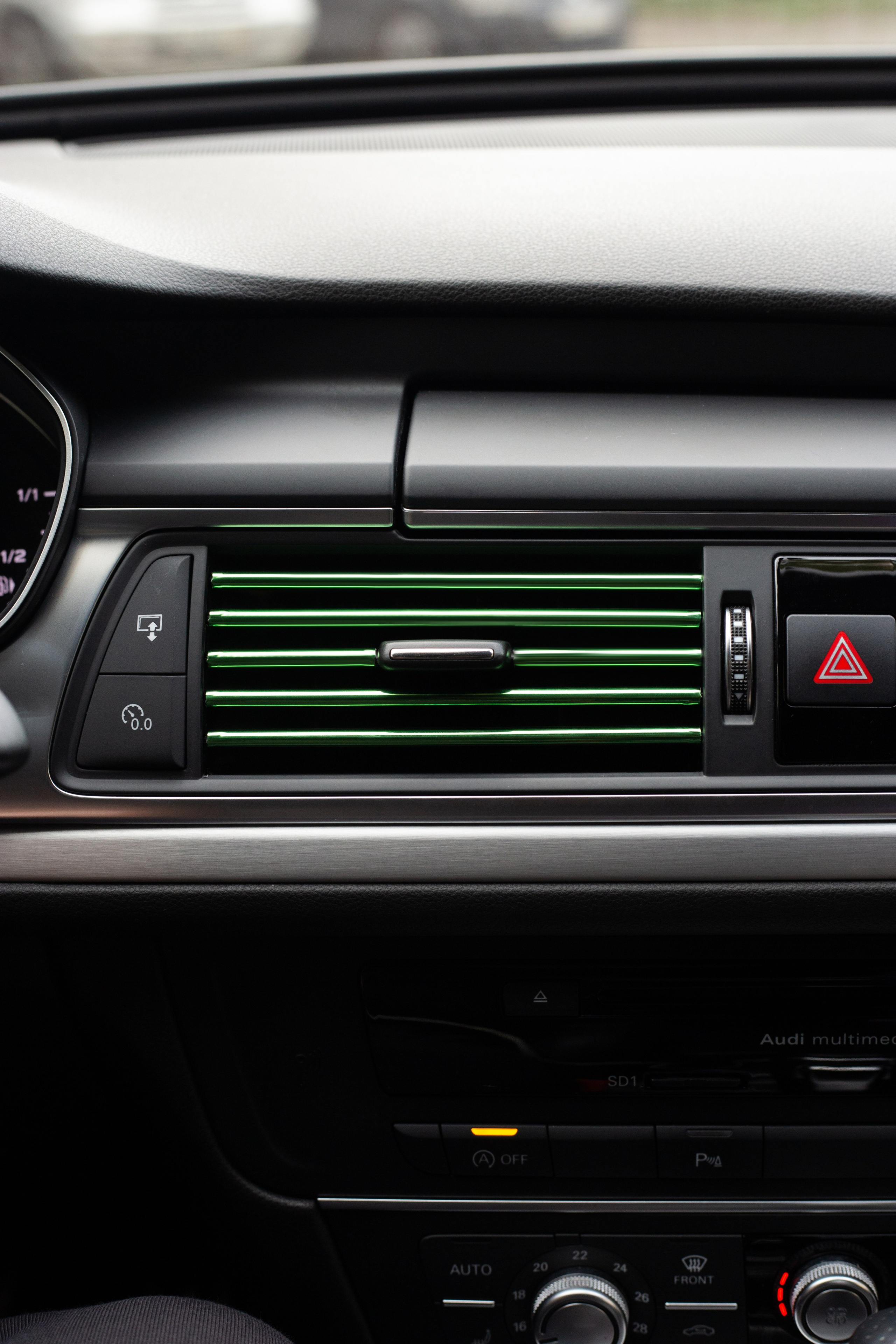 Накладки на воздуховод. Фотограф для различных событий, проектов, маркетплейсов, сайтов и мероприятий в Екатеринбурге