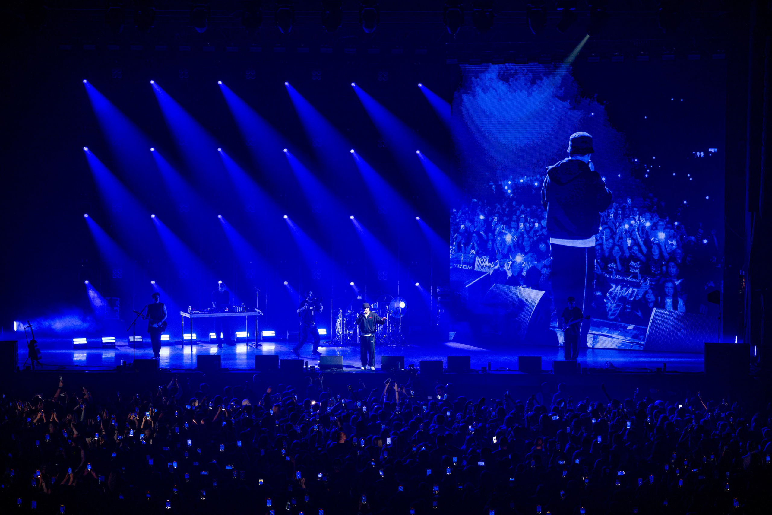 RAMIL / МОСКВА / 2025. OOPS