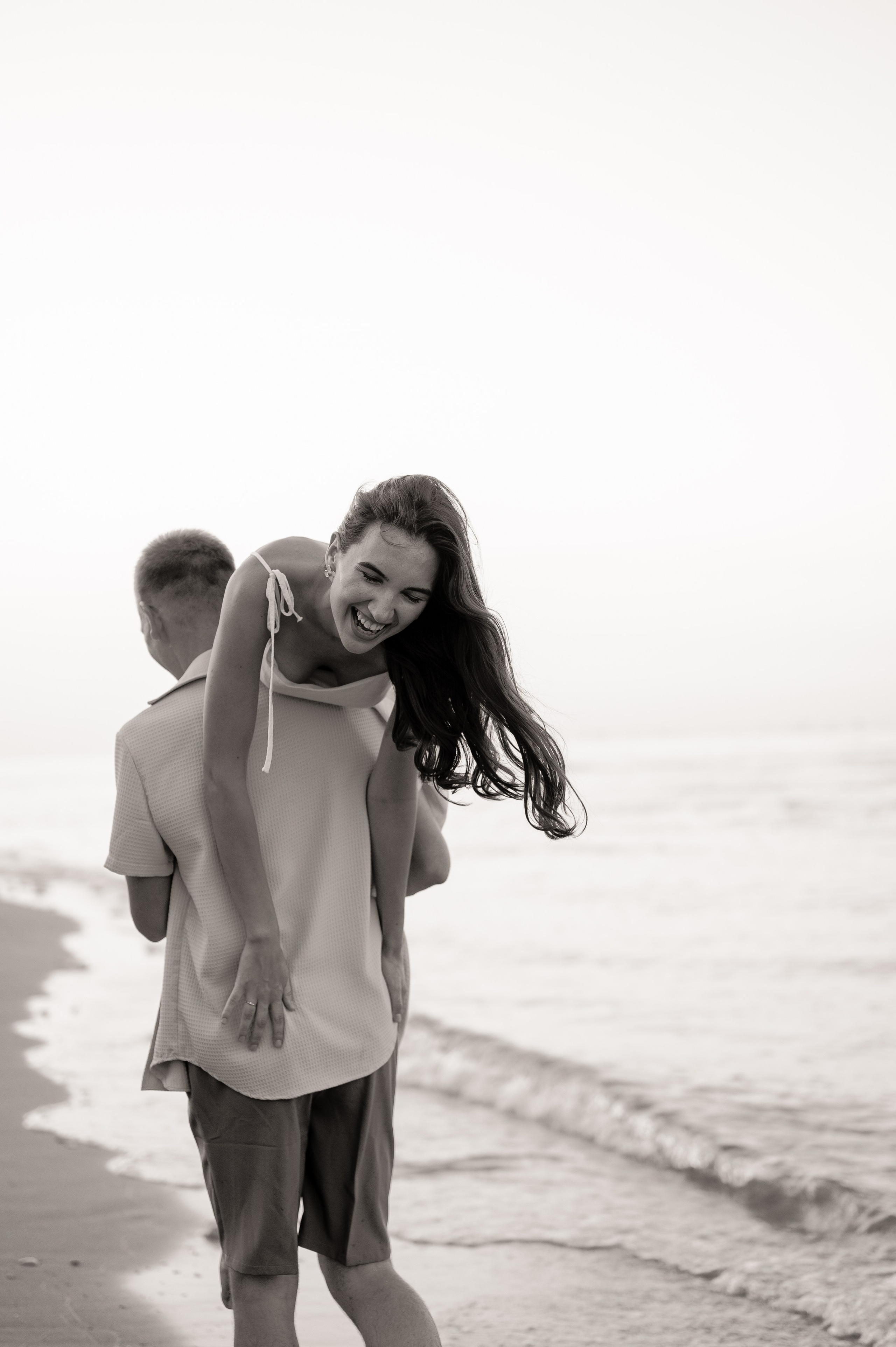 Предсвадебная съёмка на море🌊. Свадебный и семейный фотограф в Краснодаре Алина Мельник