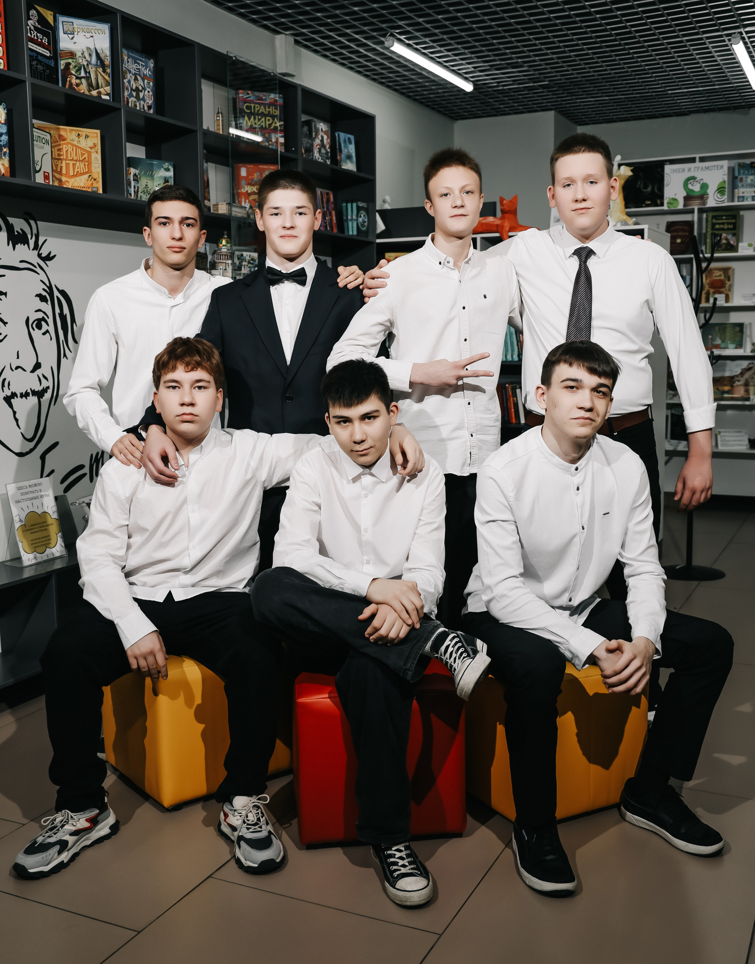 Школьные. Фотограф свадебный, репортажный, индивидуальный, фото для маркетплейсов, брендов, автосалонов