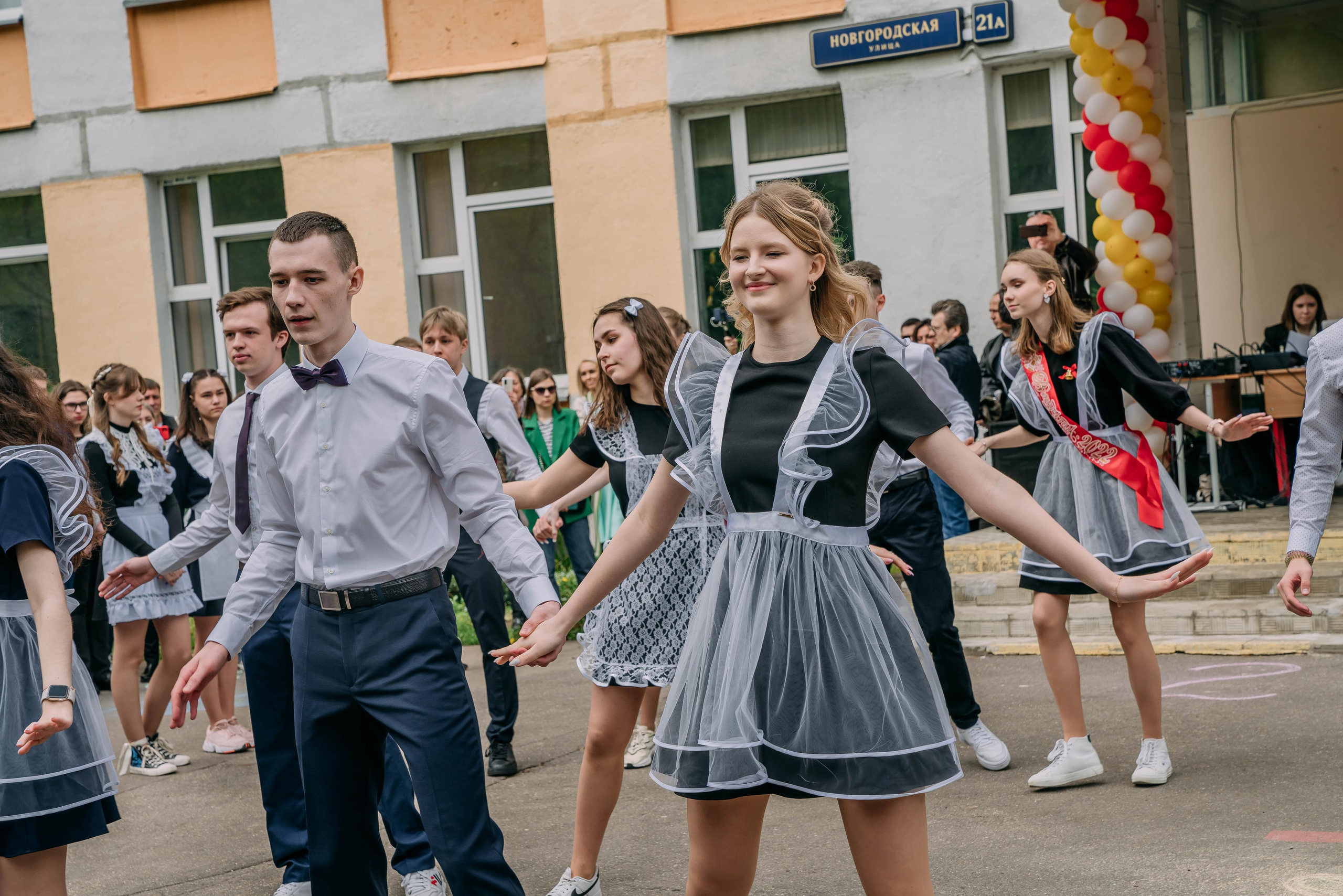 Последний звонок Оксаны. Семейный и школьный фотограф в Москве Юлия Кобзева