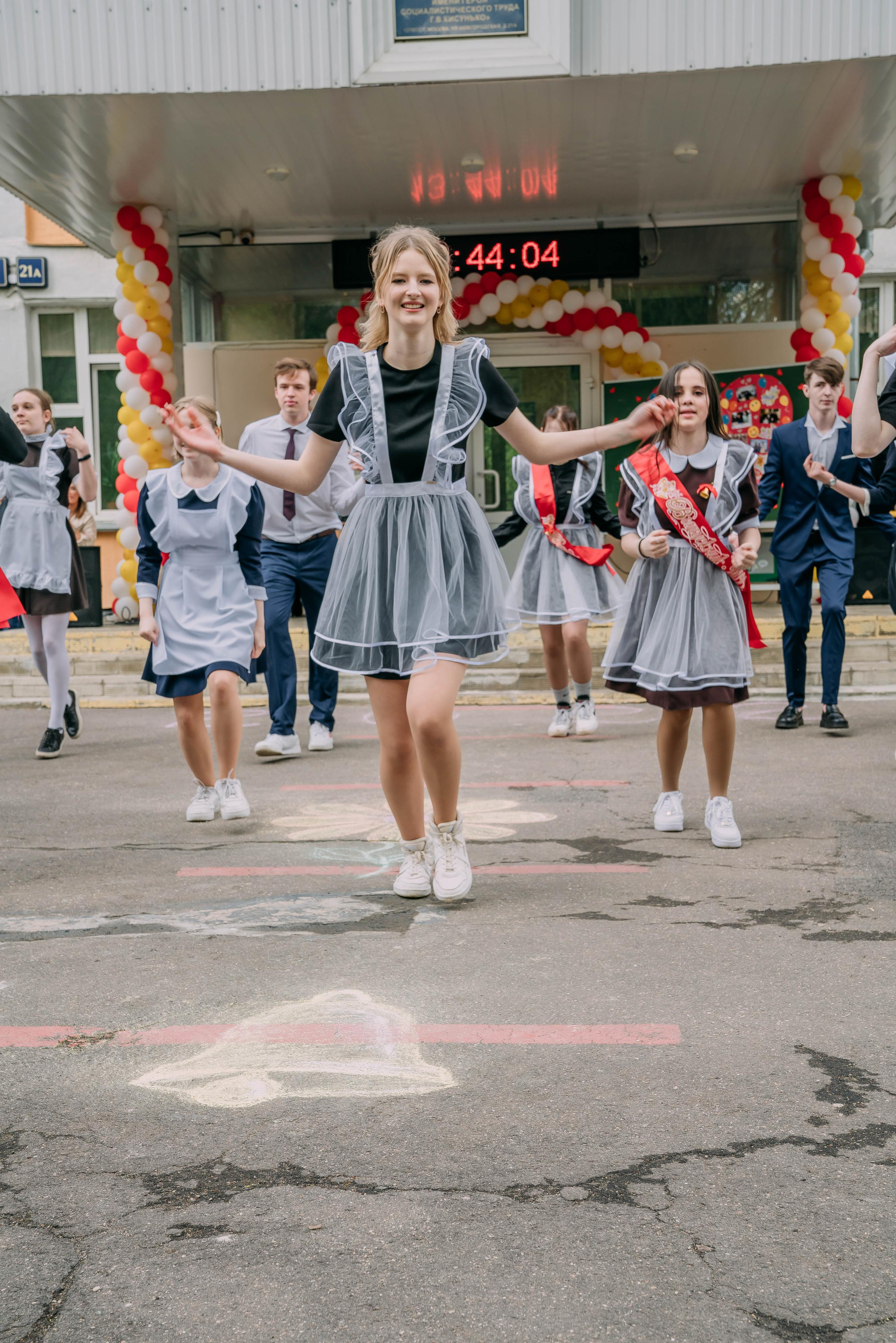 Последний звонок Оксаны. Семейный и школьный фотограф в Москве Юлия Кобзева