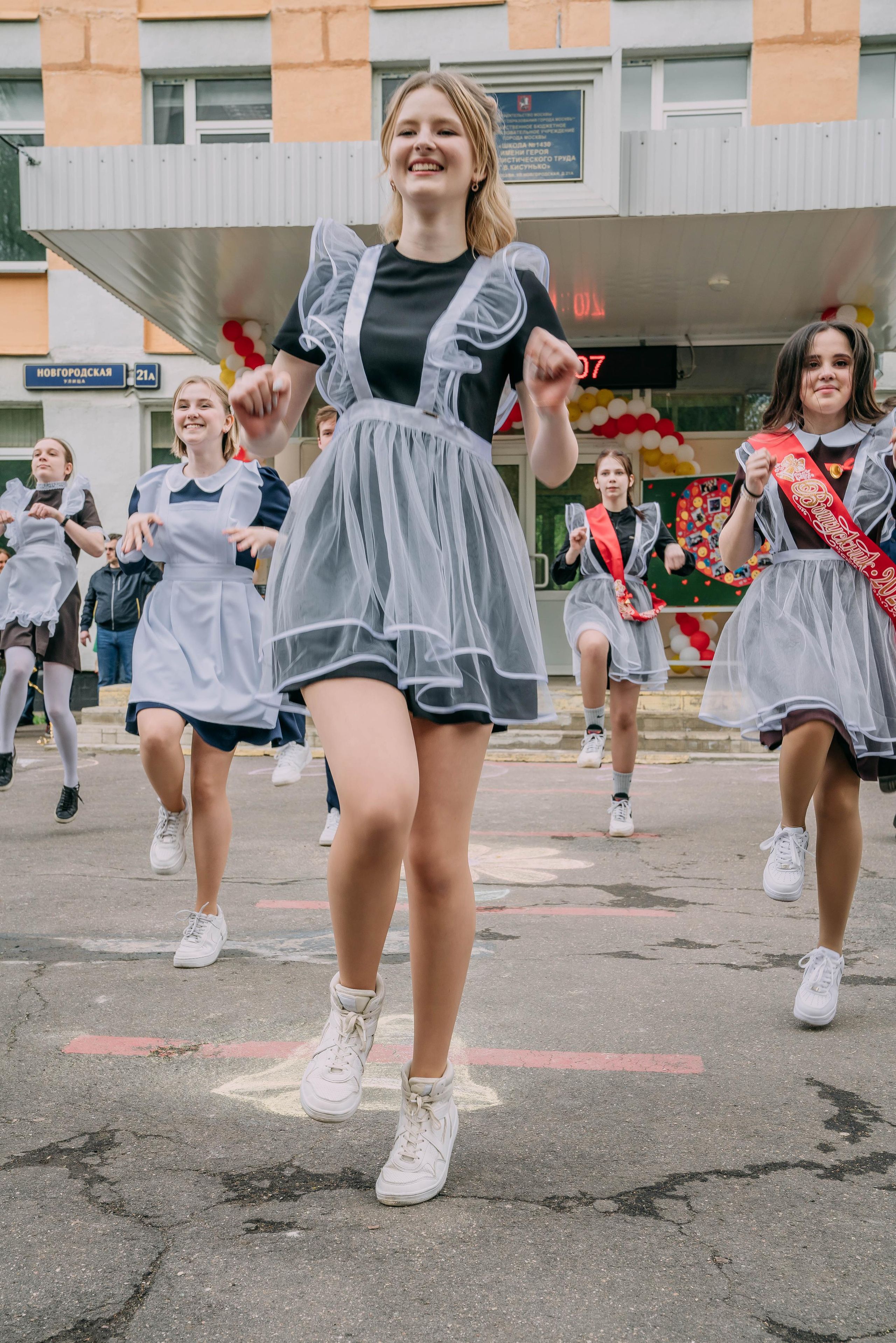 Последний звонок Оксаны. Семейный и школьный фотограф в Москве Юлия Кобзева