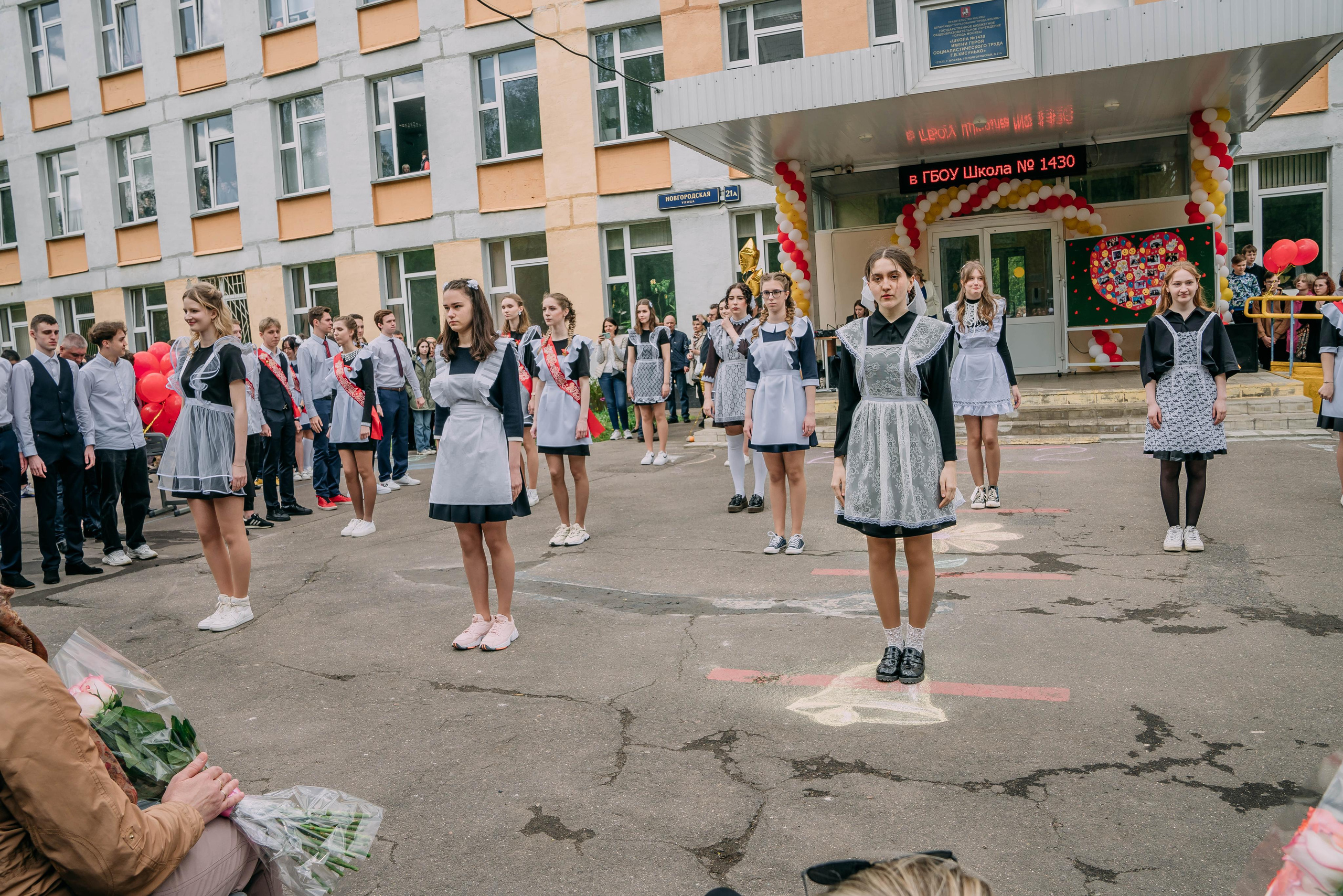 Последний звонок Оксаны. Семейный и школьный фотограф в Москве Юлия Кобзева