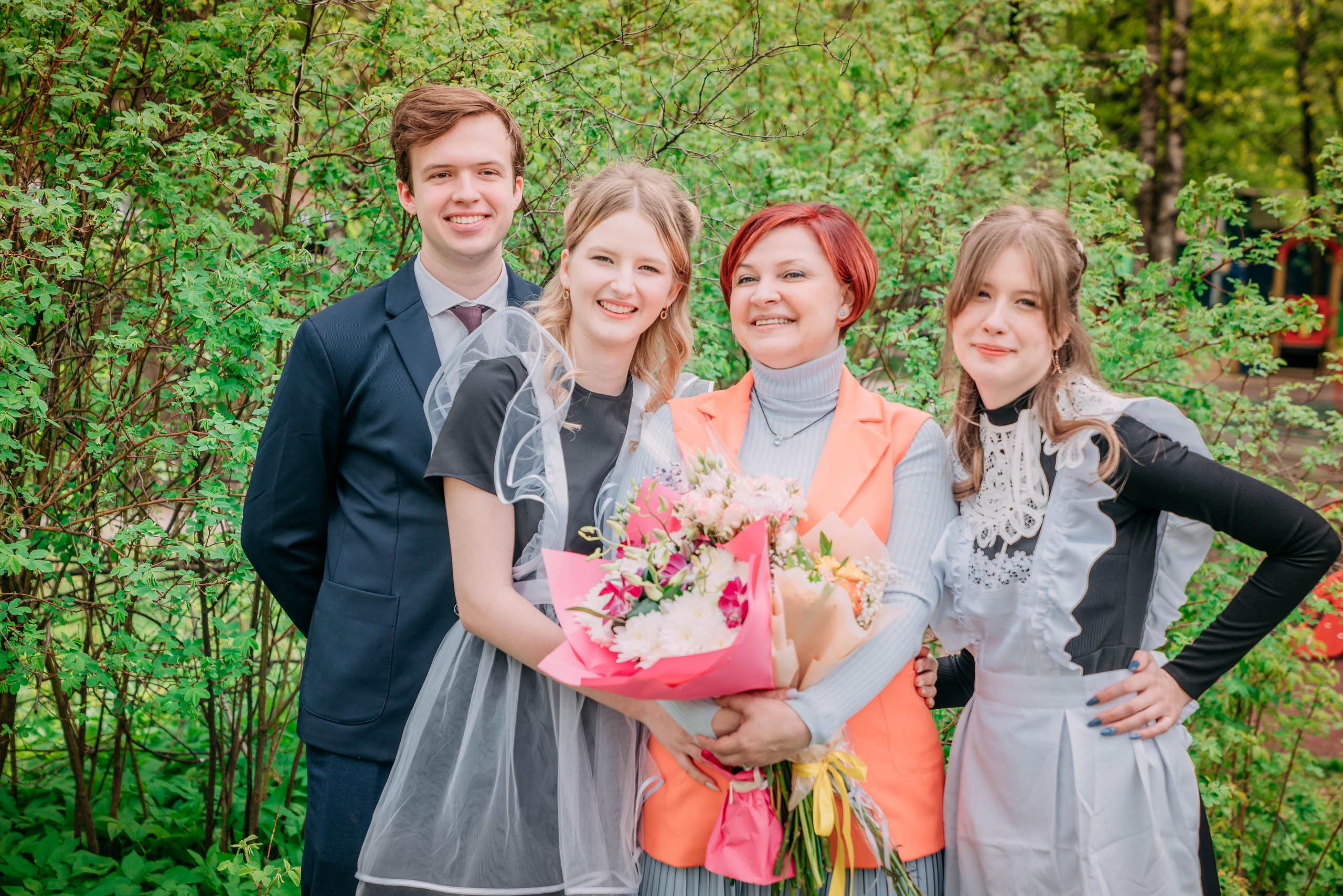 Последний звонок Оксаны. Семейный и школьный фотограф в Москве Юлия Кобзева