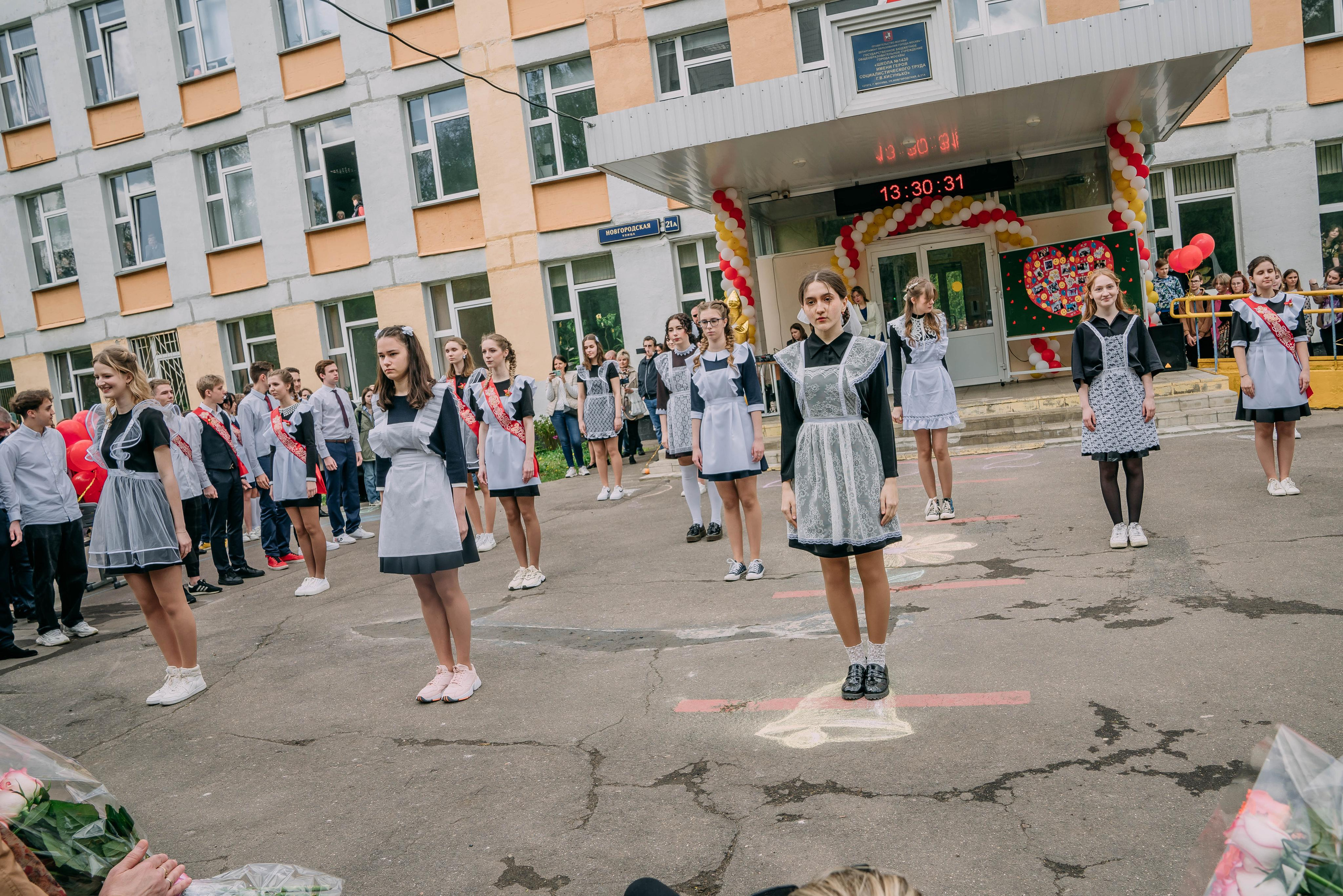 Последний звонок Оксаны. Семейный и школьный фотограф в Москве Юлия Кобзева