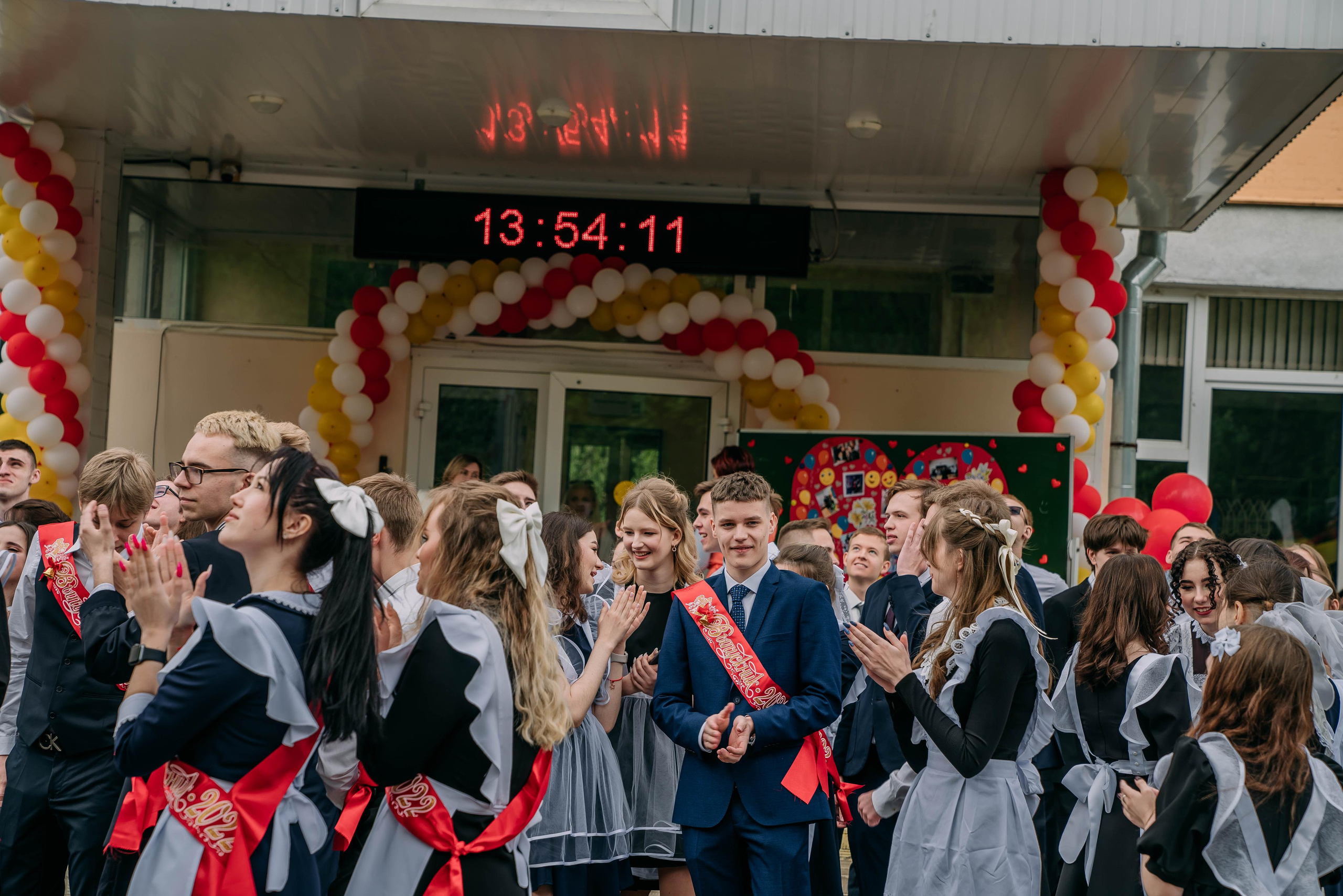 Последний звонок Оксаны. Семейный и школьный фотограф в Москве Юлия Кобзева