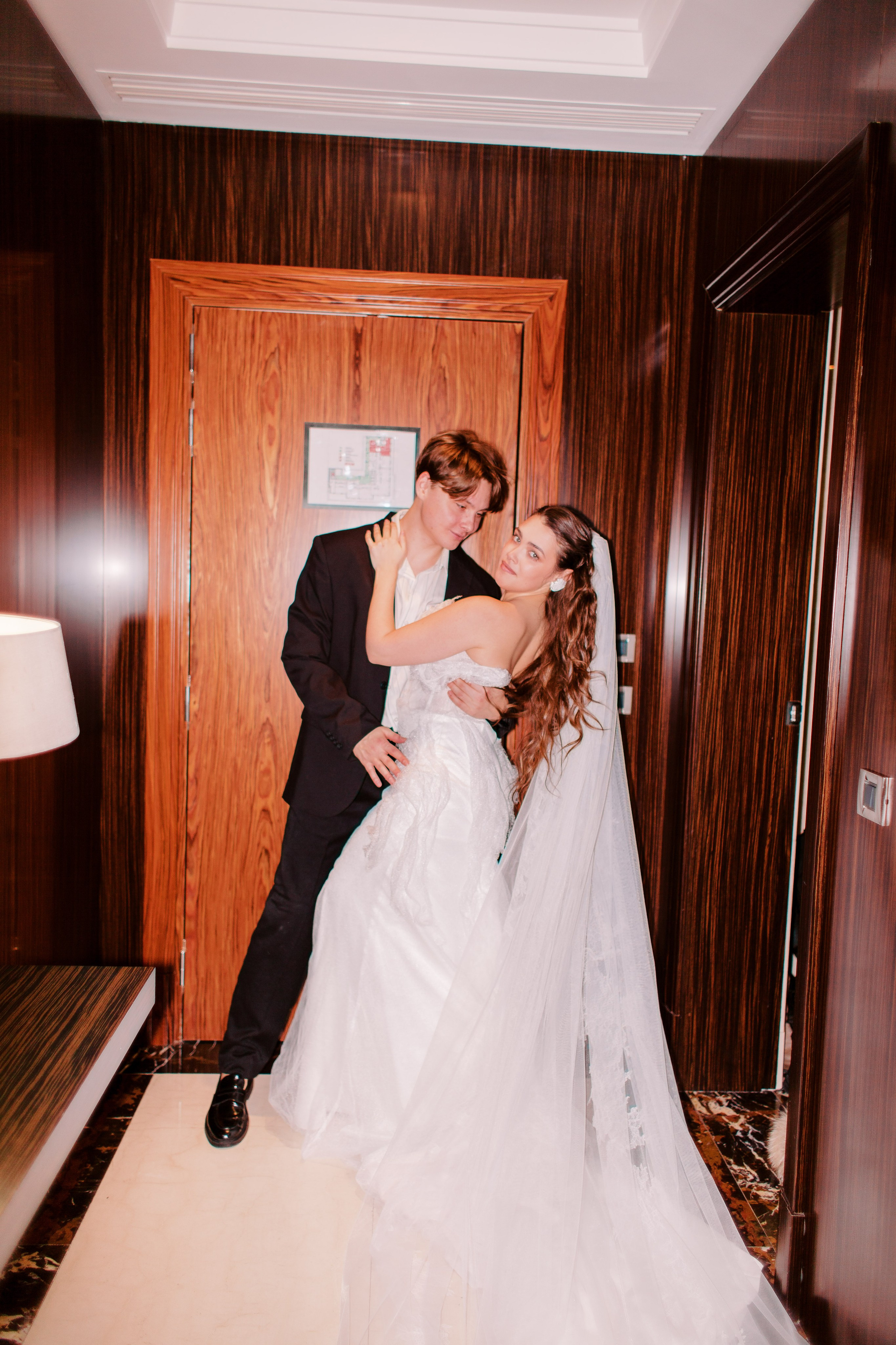 Свадебная фотосессия в Hotel Continental Москва