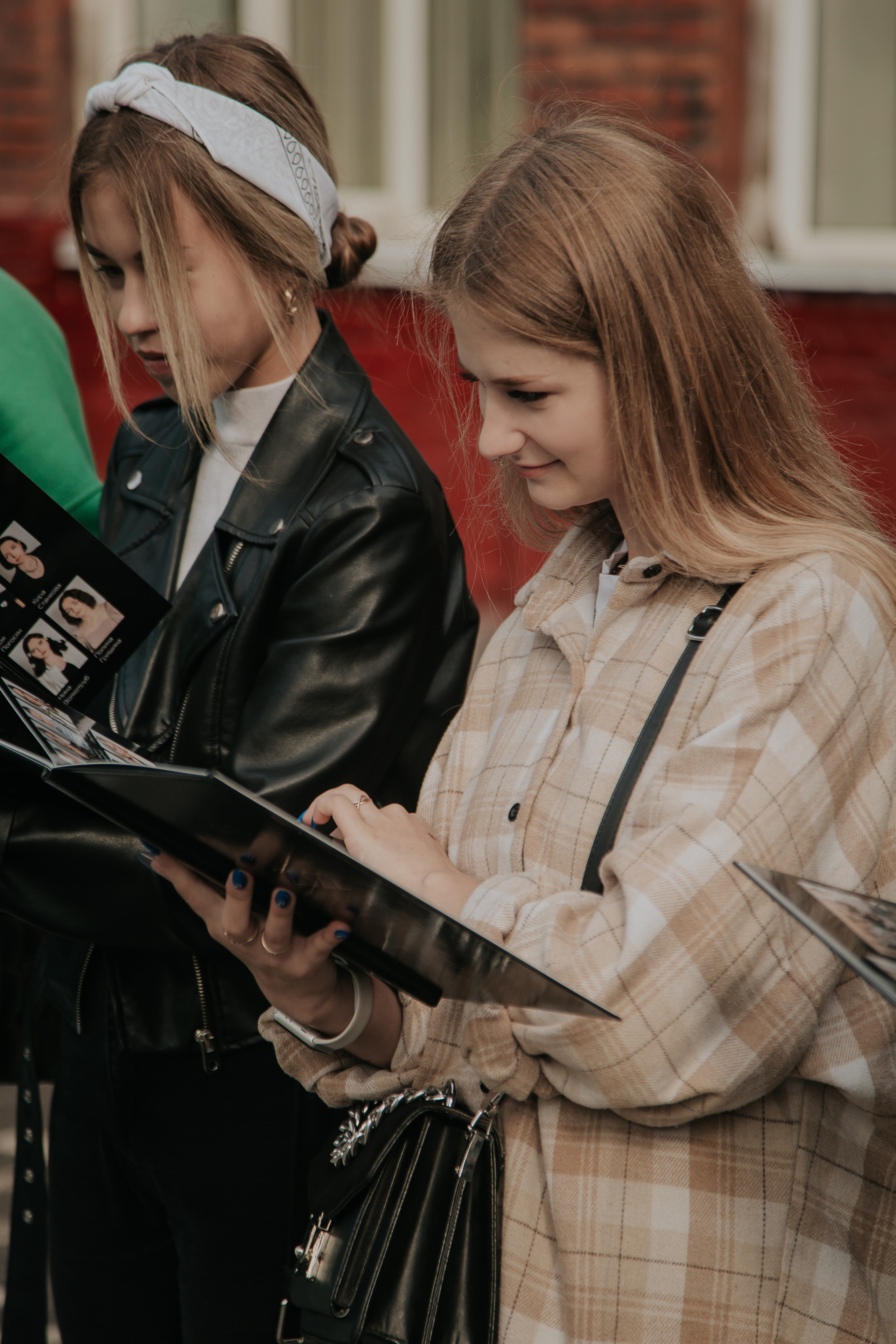 Альбомы для 11 школы. Фотограф в Киселёвске Татьяна Трухалева