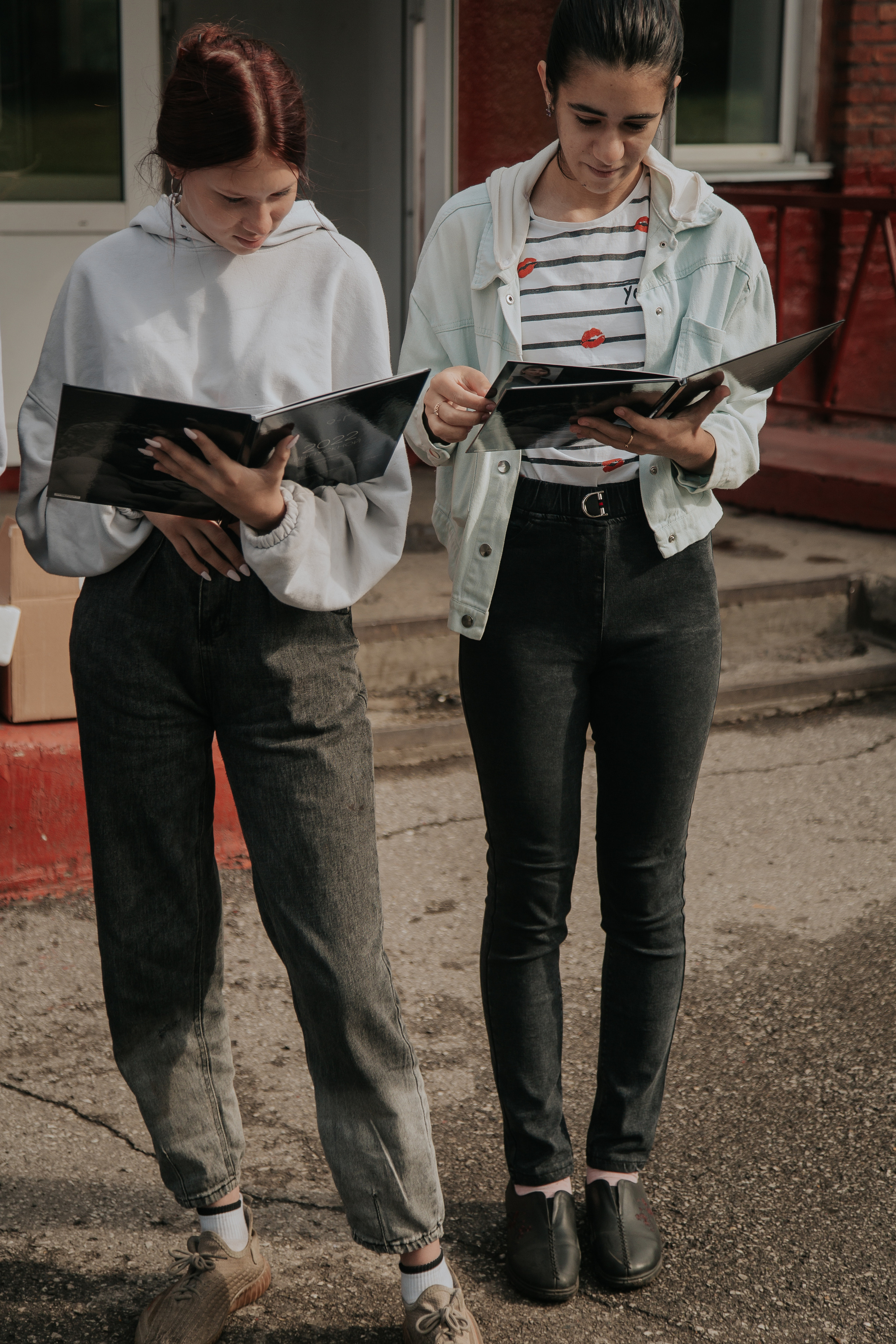 Альбомы для 11 школы. Фотограф в Киселёвске Татьяна Трухалева