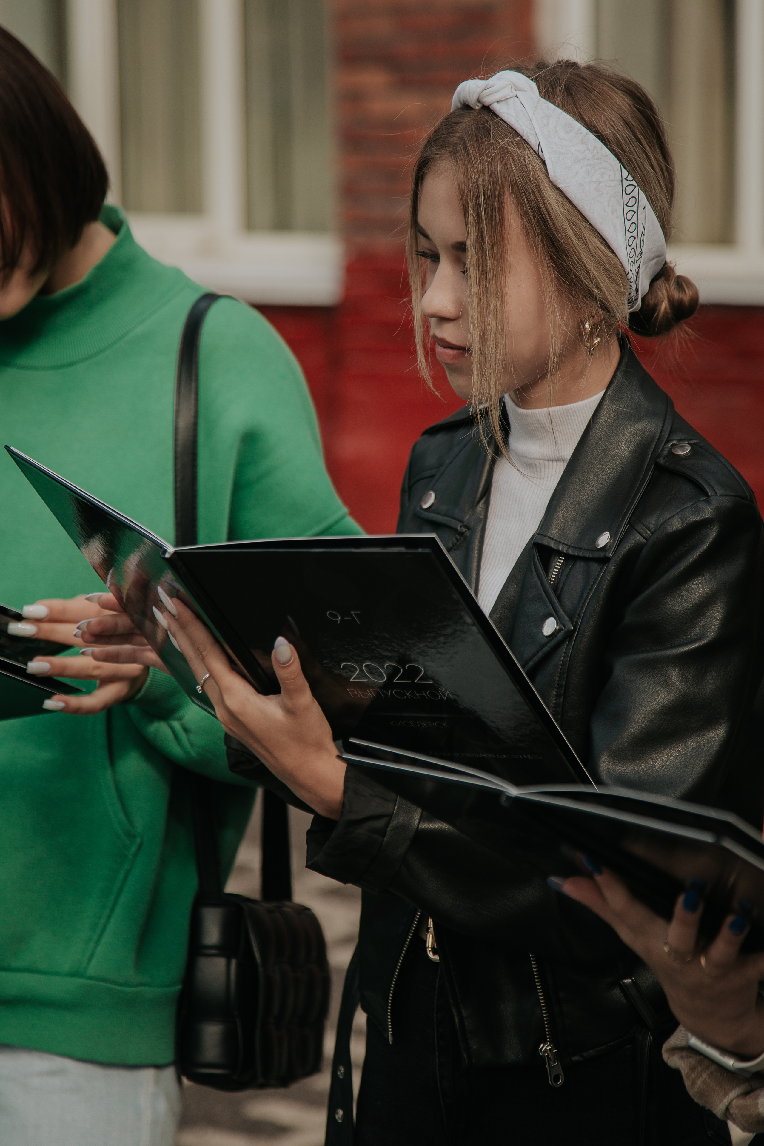 Альбомы для 11 школы. Фотограф в Киселёвске Татьяна Трухалева