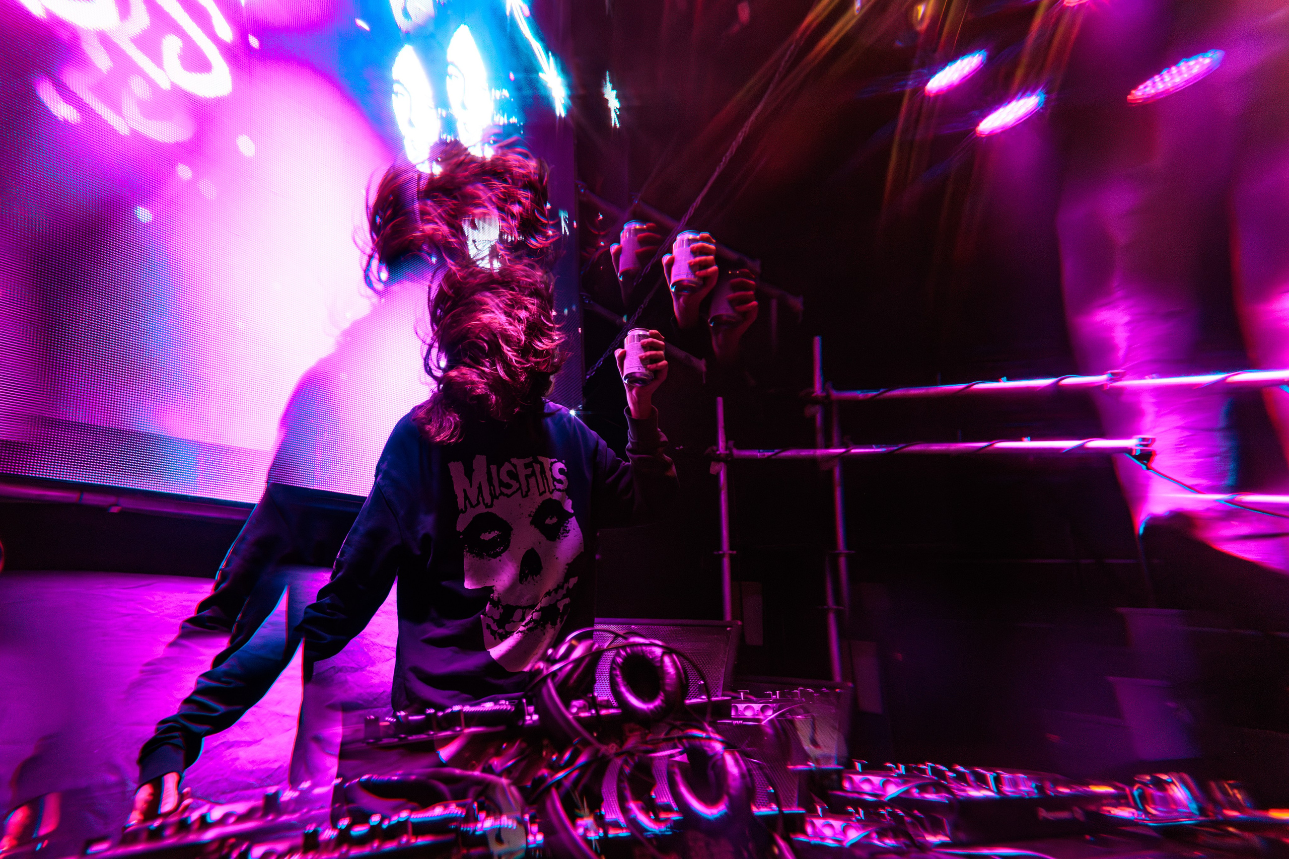 Emo lovers. Репортажный фотограф Екатеринбург | Яркий, качественный репортаж | Концерты, клубы, репортаж, праздники, корпоративы