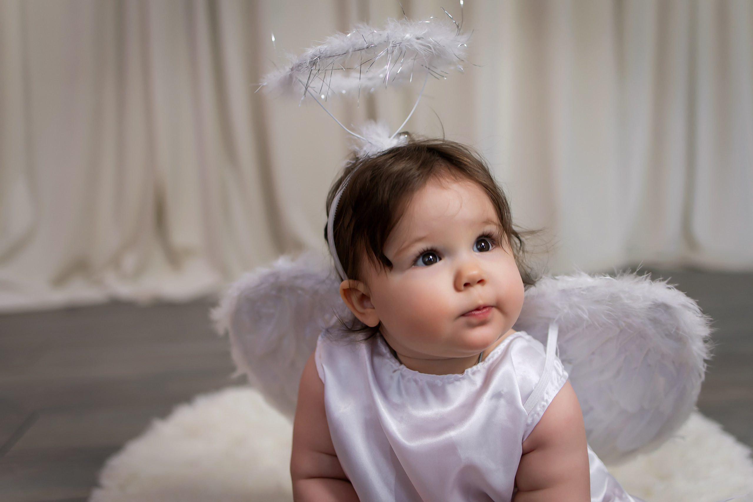 Ваши фотографии. Интерьерная фотостудия Background в Омске