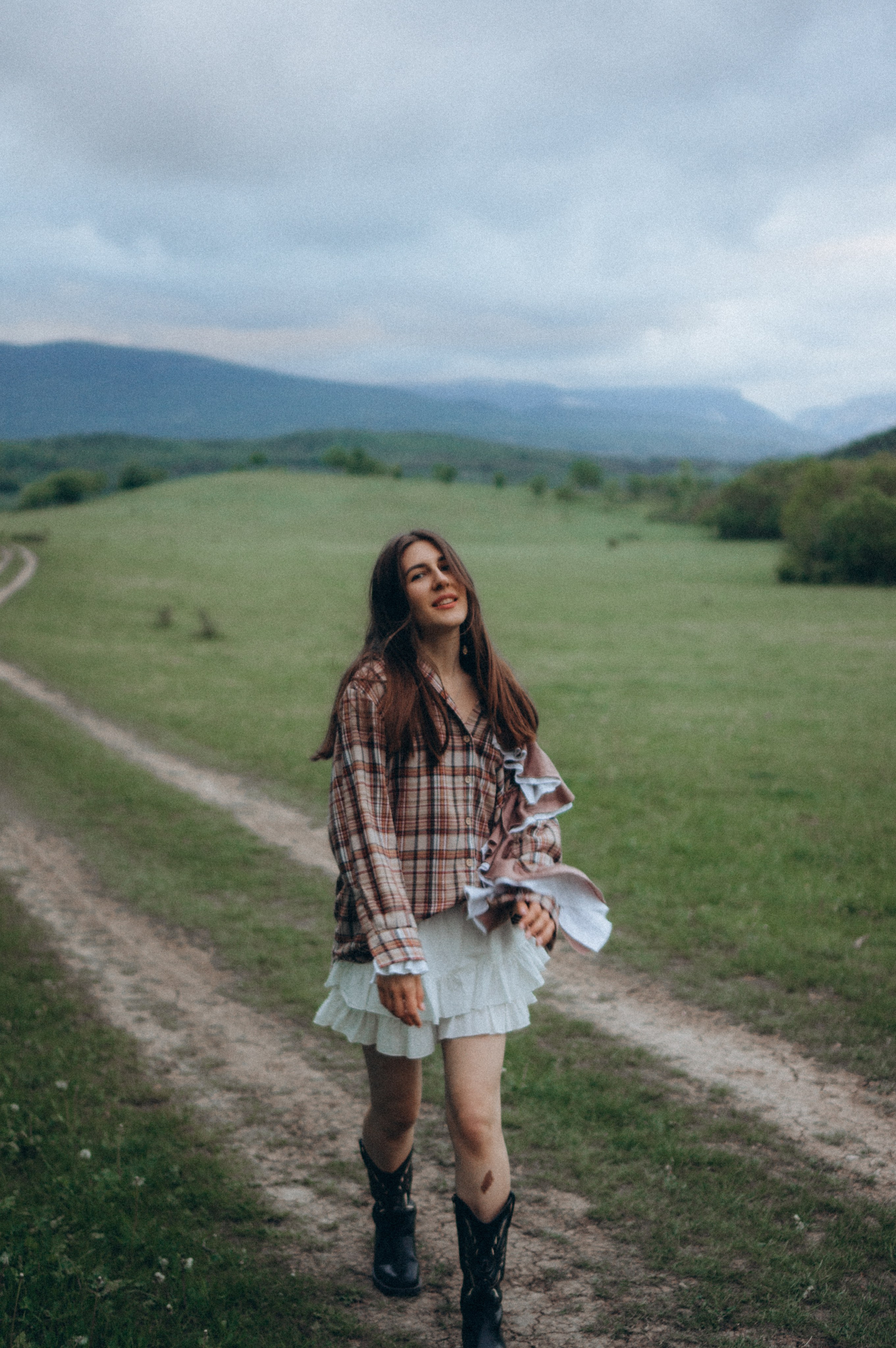 Виктория | озера и холмы. Обо мне