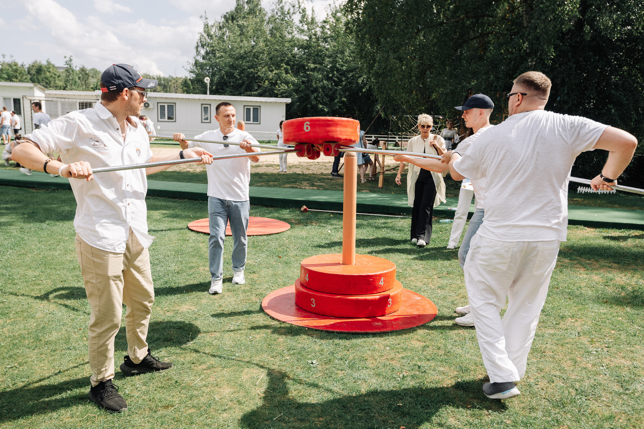 Настоящие эмоции без статичных поз. Фотограф на мероприятия — конференции, выставки, юбилеи, корпоративы