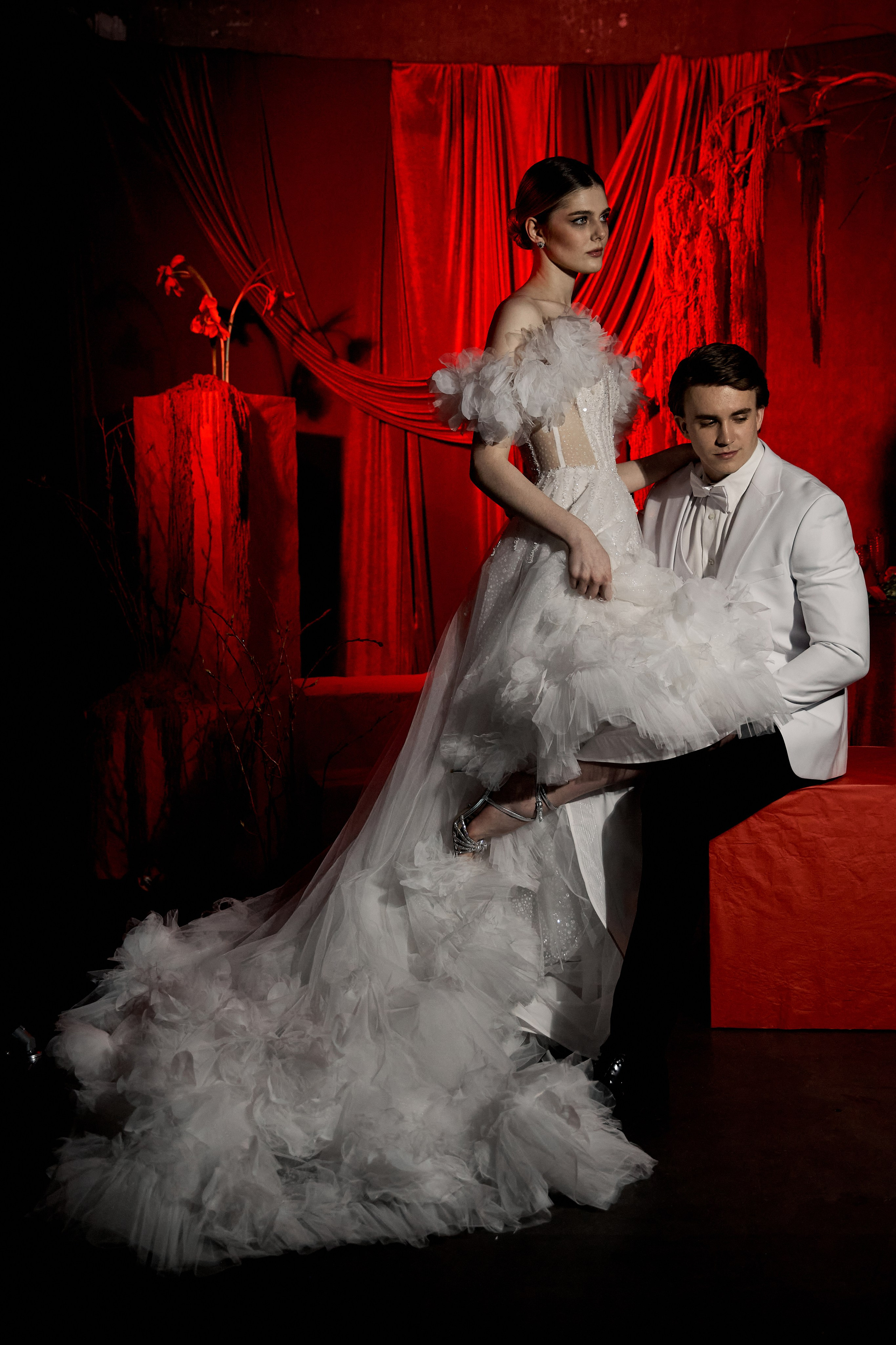 Red. Свадебный фотограф в Красноярске Владимир Ятмасов