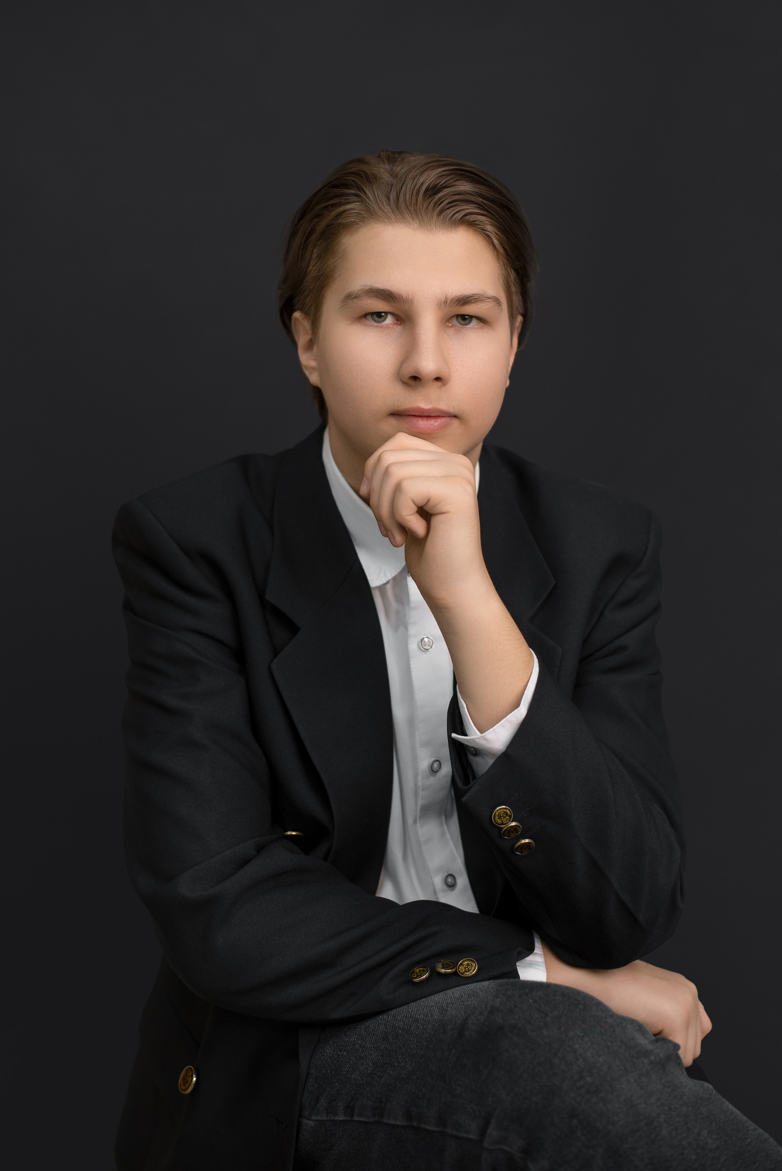 Выпускные альбомы 9-11 класс. Фотограф в Новомичуринске Наталья Малиновская