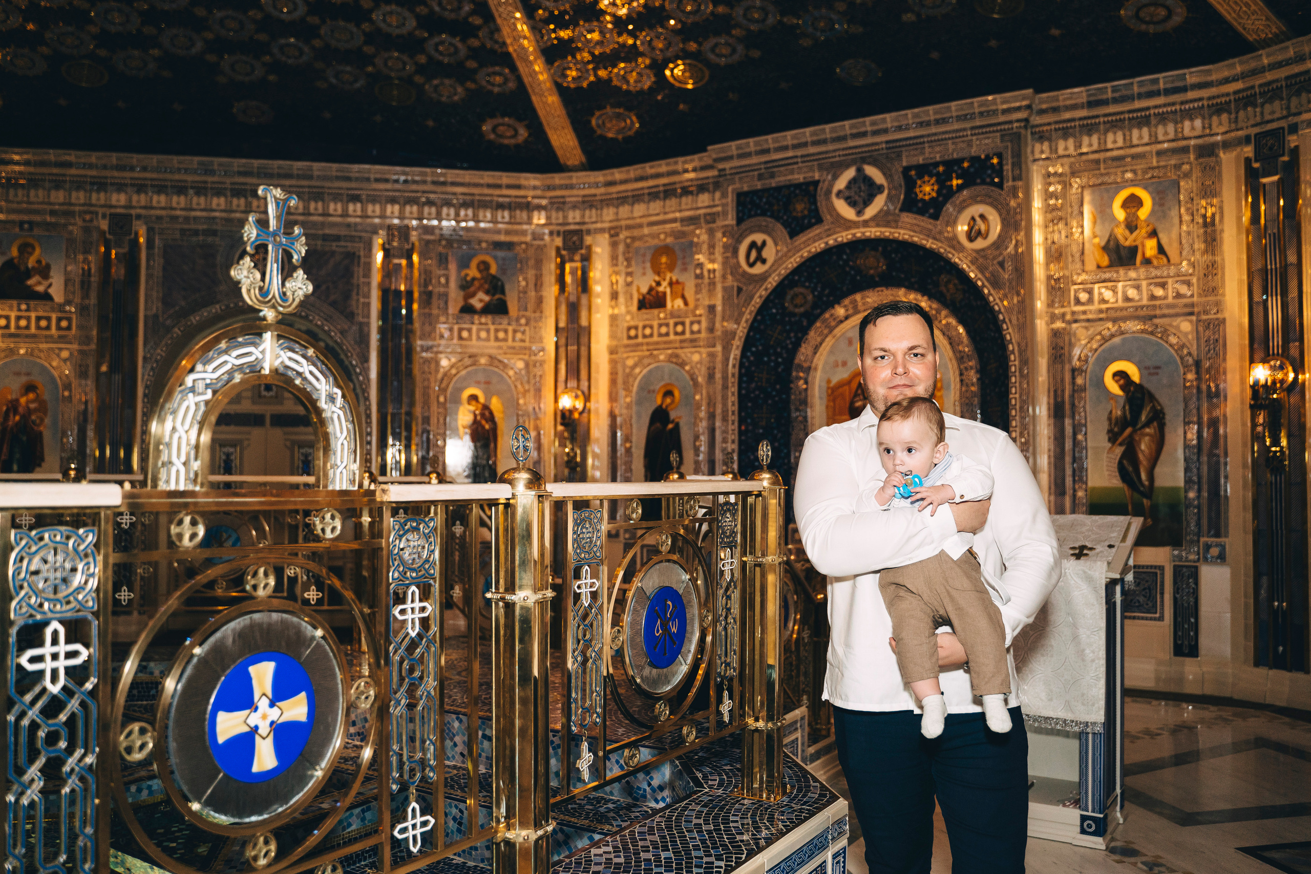 Крещение в Главном храме ВСРФ. Свадебный и семейный фотограф в Москве и МО Геннадий Туманцев