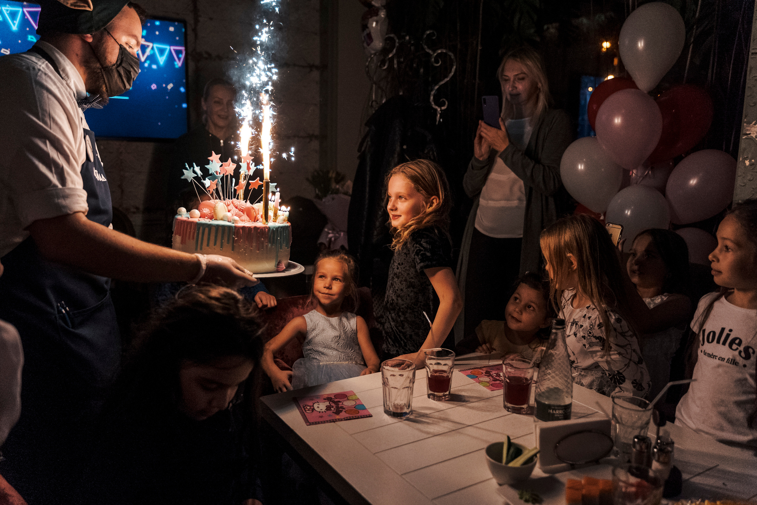 День Рождения Сони в кафе «Шоколад». Свадебный и семейный фотограф в Москве и МО Геннадий Туманцев