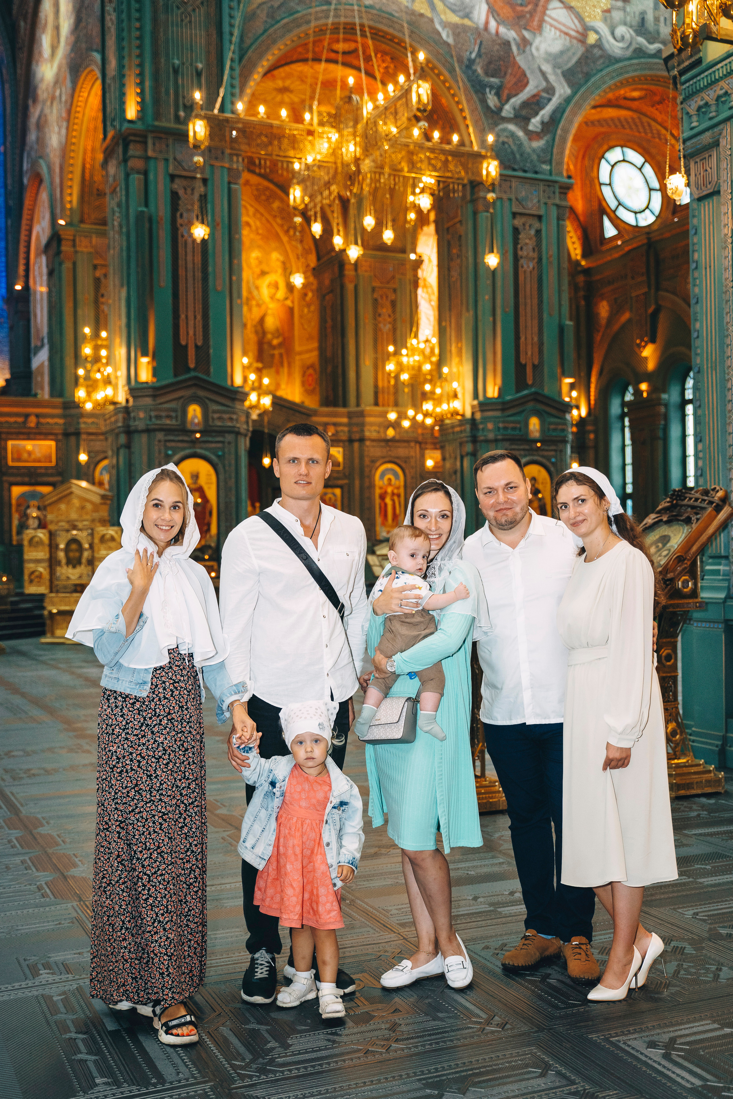 Крещение в Главном храме ВСРФ. Свадебный и семейный фотограф в Москве и МО Геннадий Туманцев