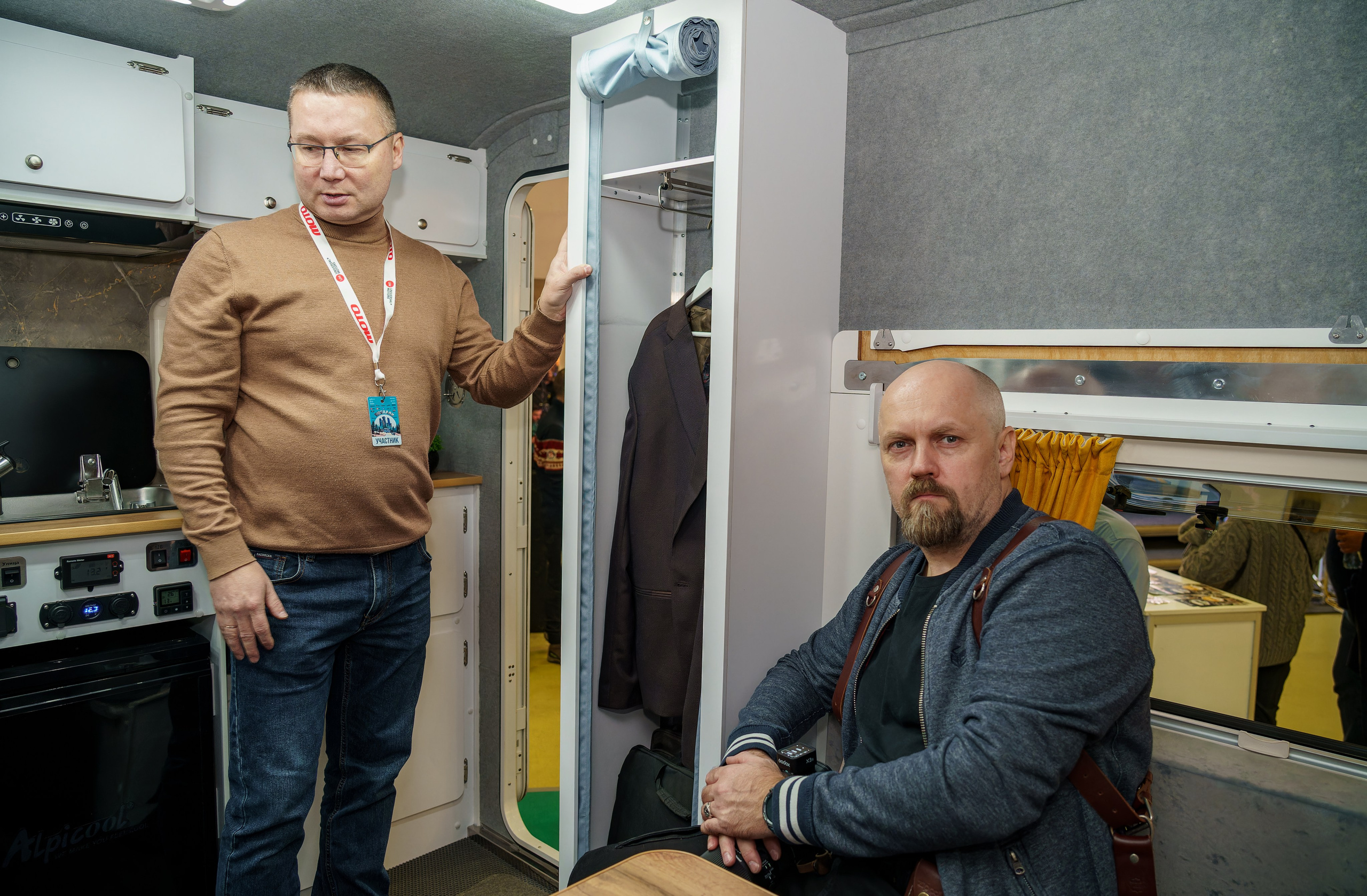 Прогулка по выставке «Поехали 2024 год». «Студия DRONAVT`s» — видеосъёмка и фотография г. Москва