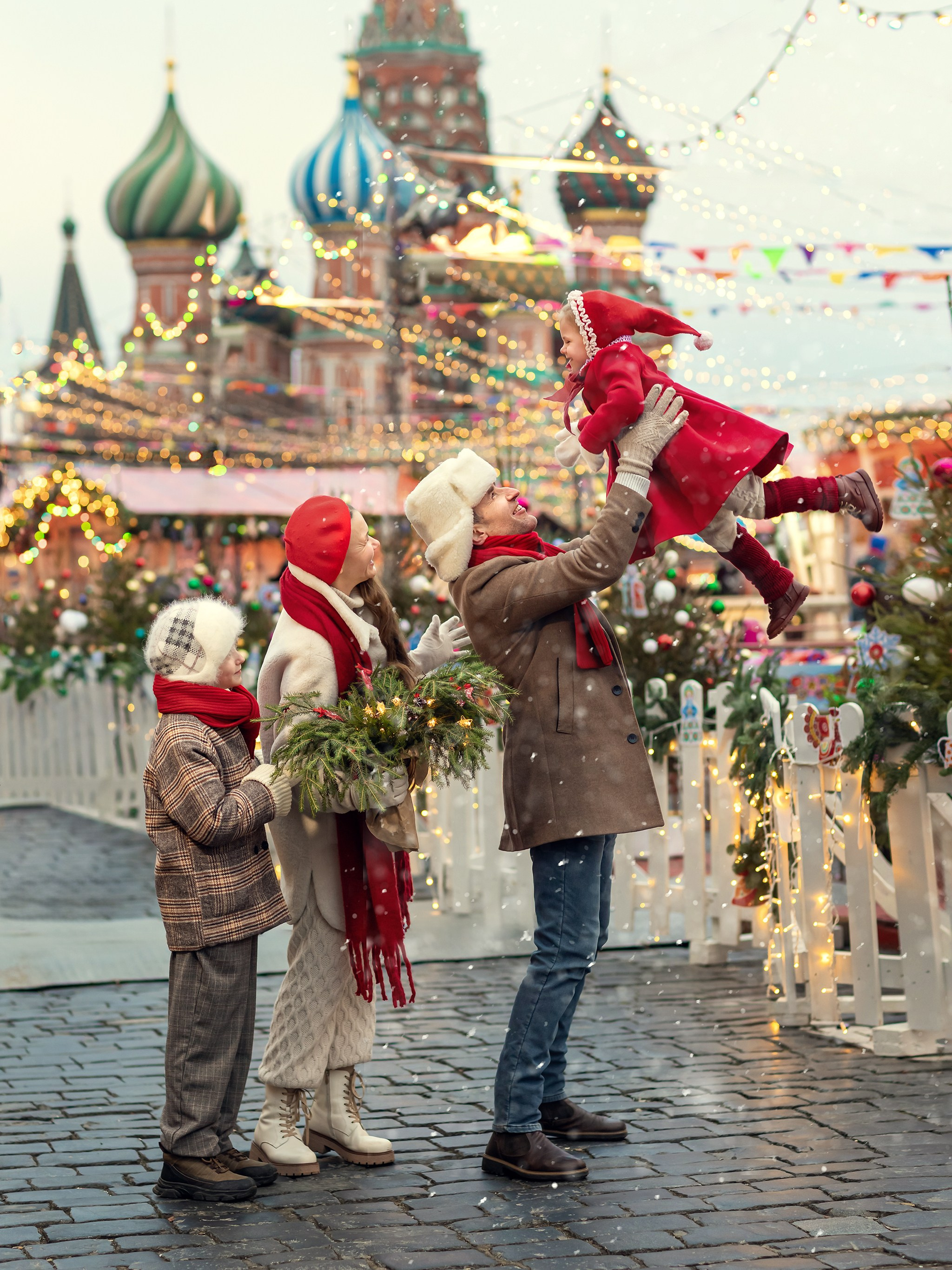 Семейная съемка на Красной площади. Детский и семейный фотограф Елена Михайлова в Москве