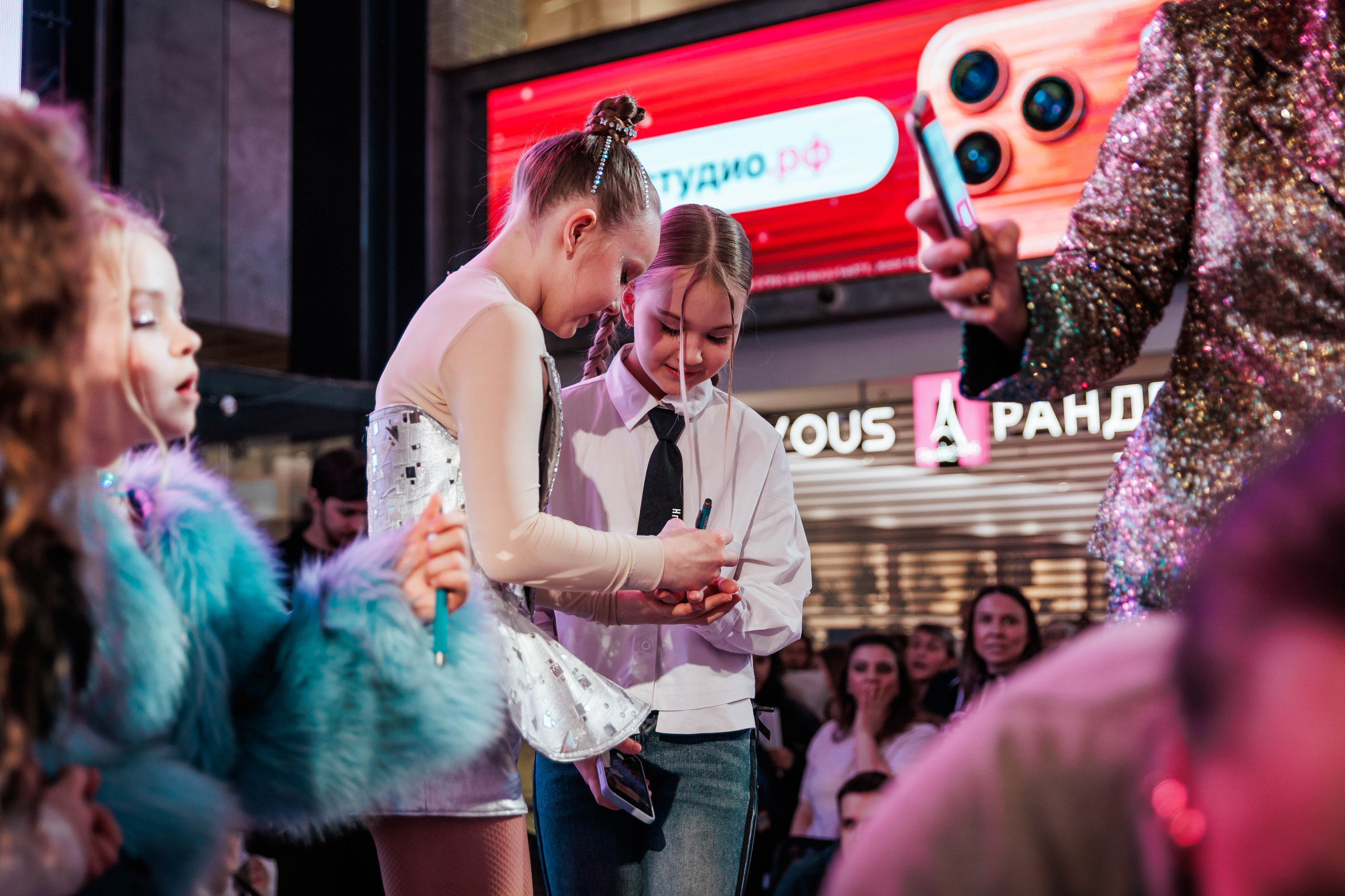 КОНЦЕРТ ДЕТСКИХ БЛОГЕРОВ. СтешОК, Макар Давыдов и другие ребята. Фотограф Нижний Новгород Игнатьева Виктория