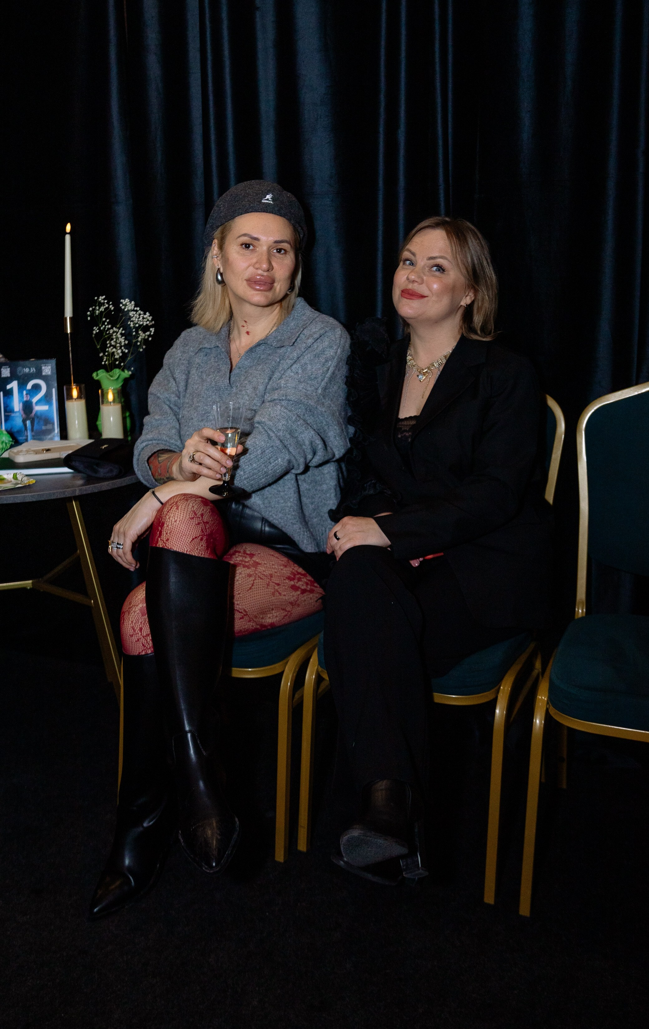 Поэтический вечер с Игорем Бушмелевым и Никой Станиславчик. Фотограф Юлия Мальцева