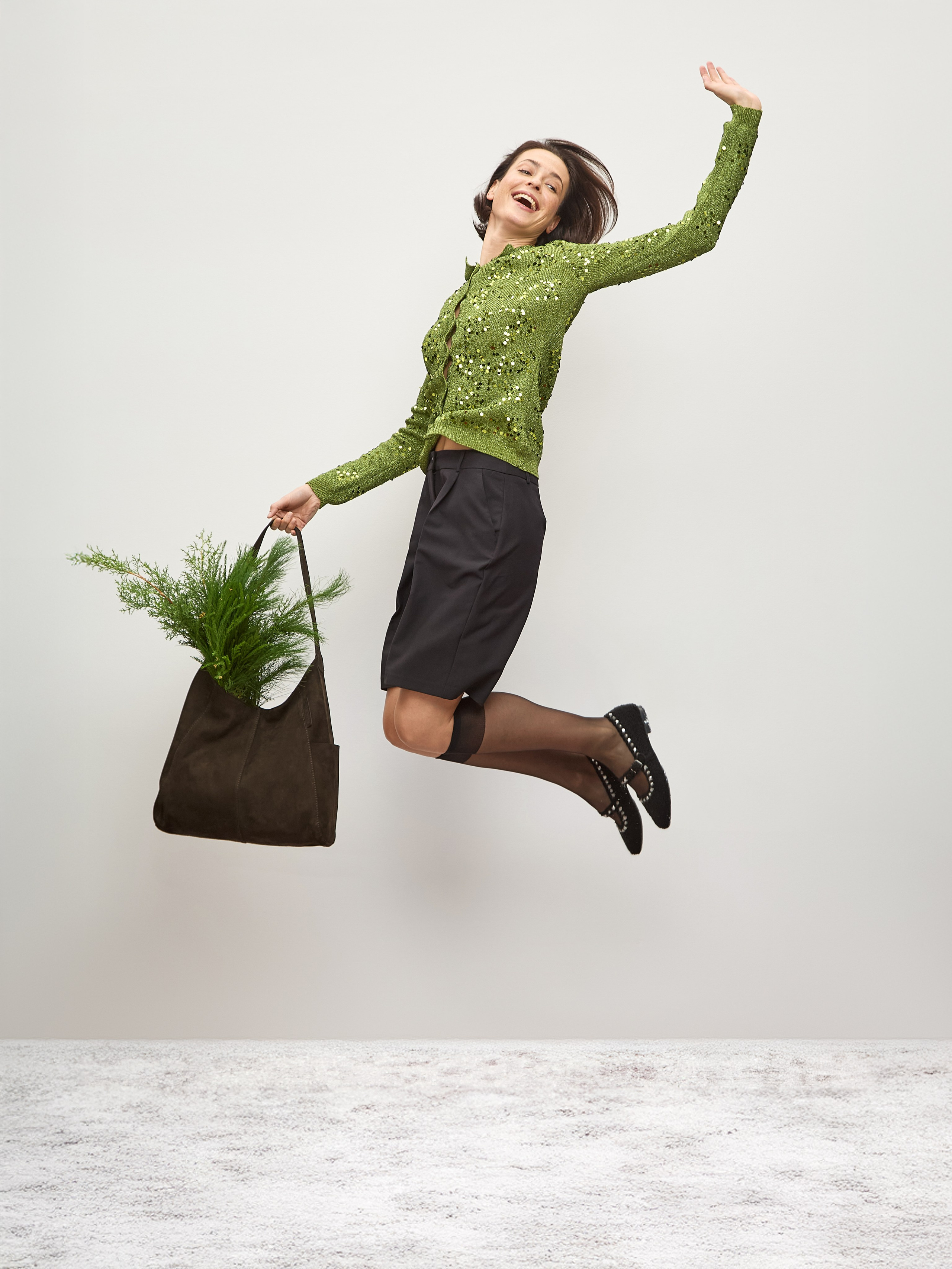 SHERWD. Ретушер для брендов одежды в Москве Струцкая Кристина