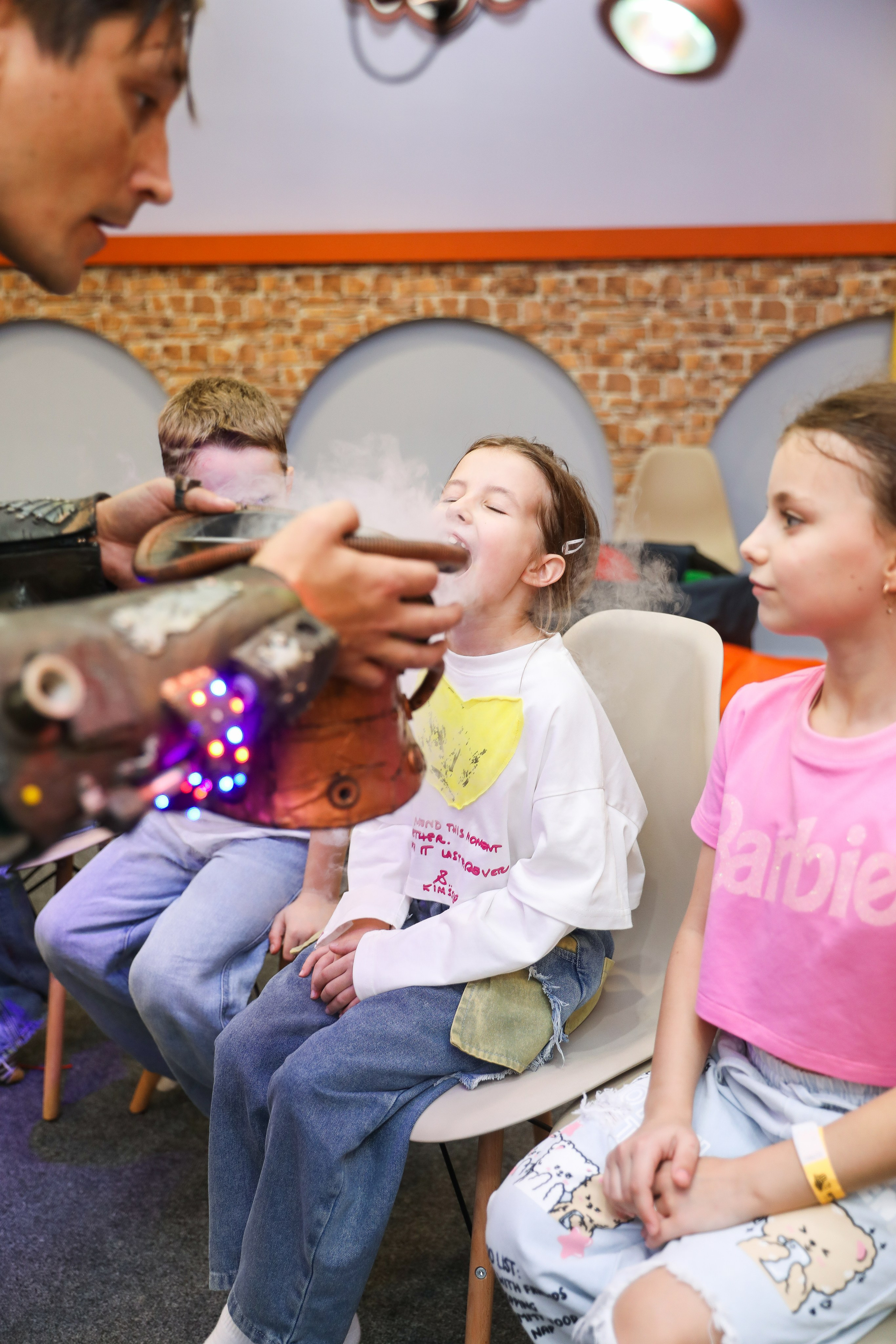 ДЕТСКИЕ МЕРОПРИЯТИЯ. Photographer Viktoriya Markushina «My world throug»