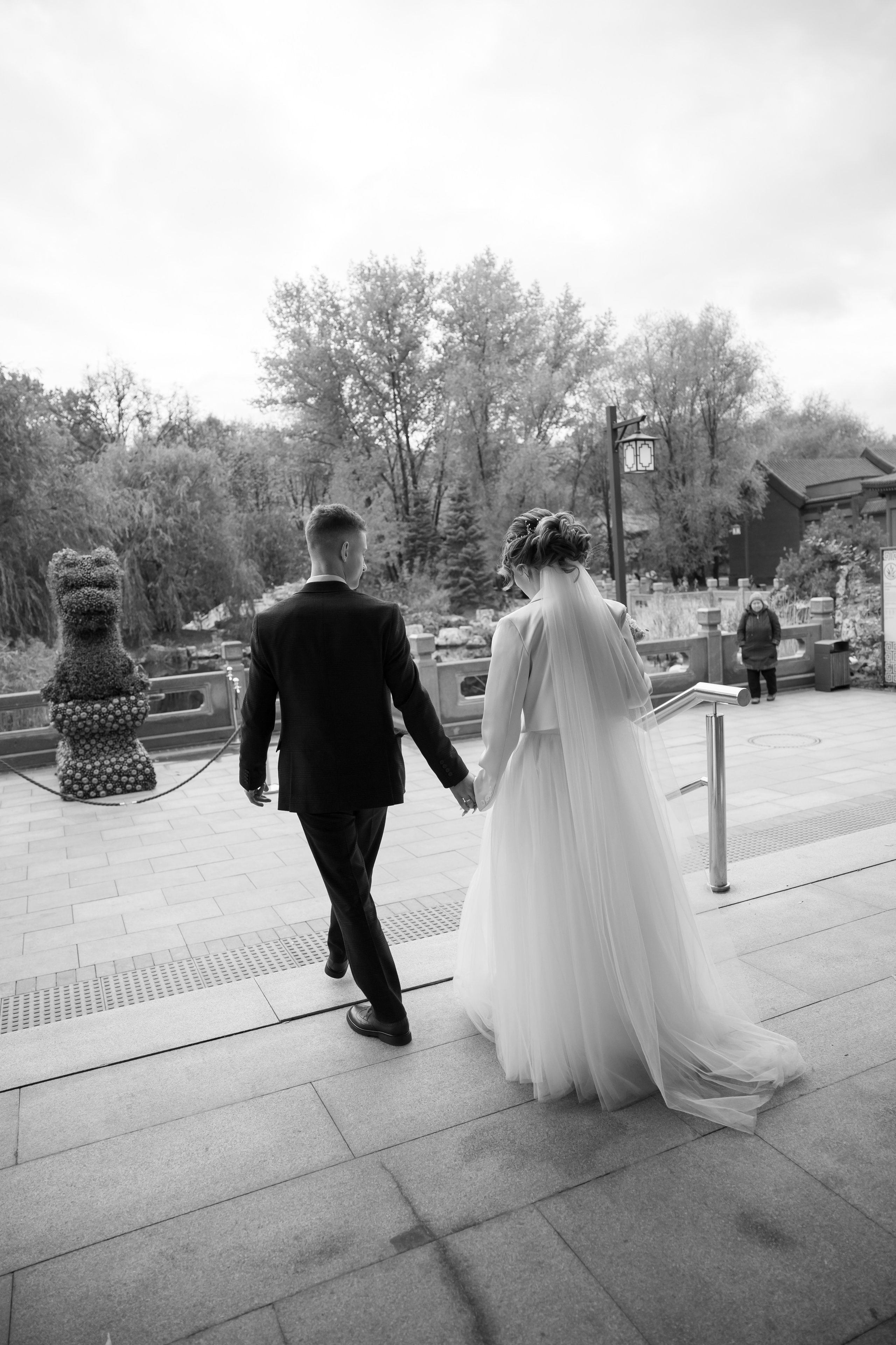 Константин и Дарья, ЗАГС ВДНХ, отель Soluxe, ресторан «Антик». Свадебный и репортажный фотограф (Москва, Королев и другие)