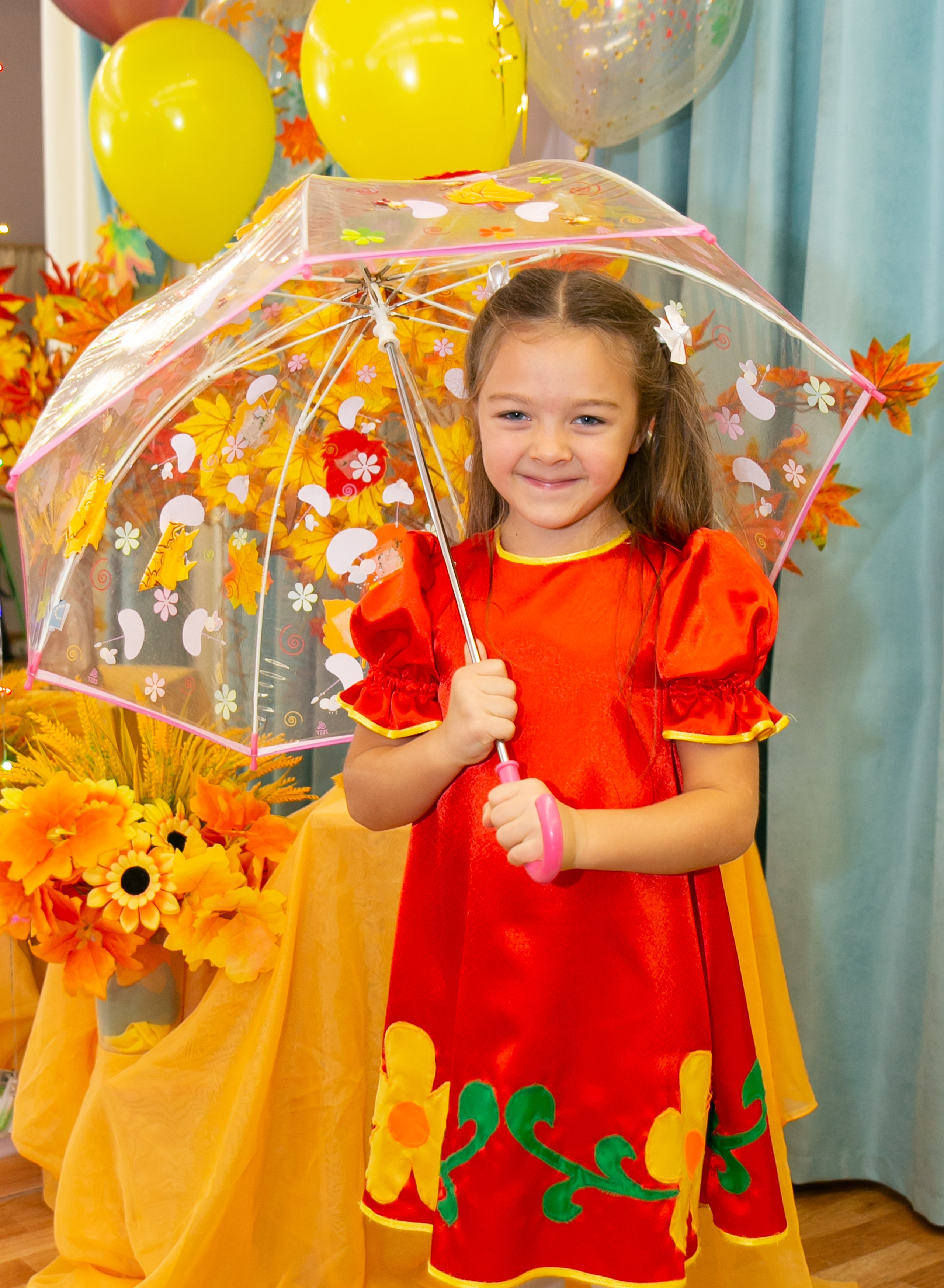 Выпускные и Утренники. Фотограф новорожденных и семейный фотограф НСО г. Бердск Марина Львова