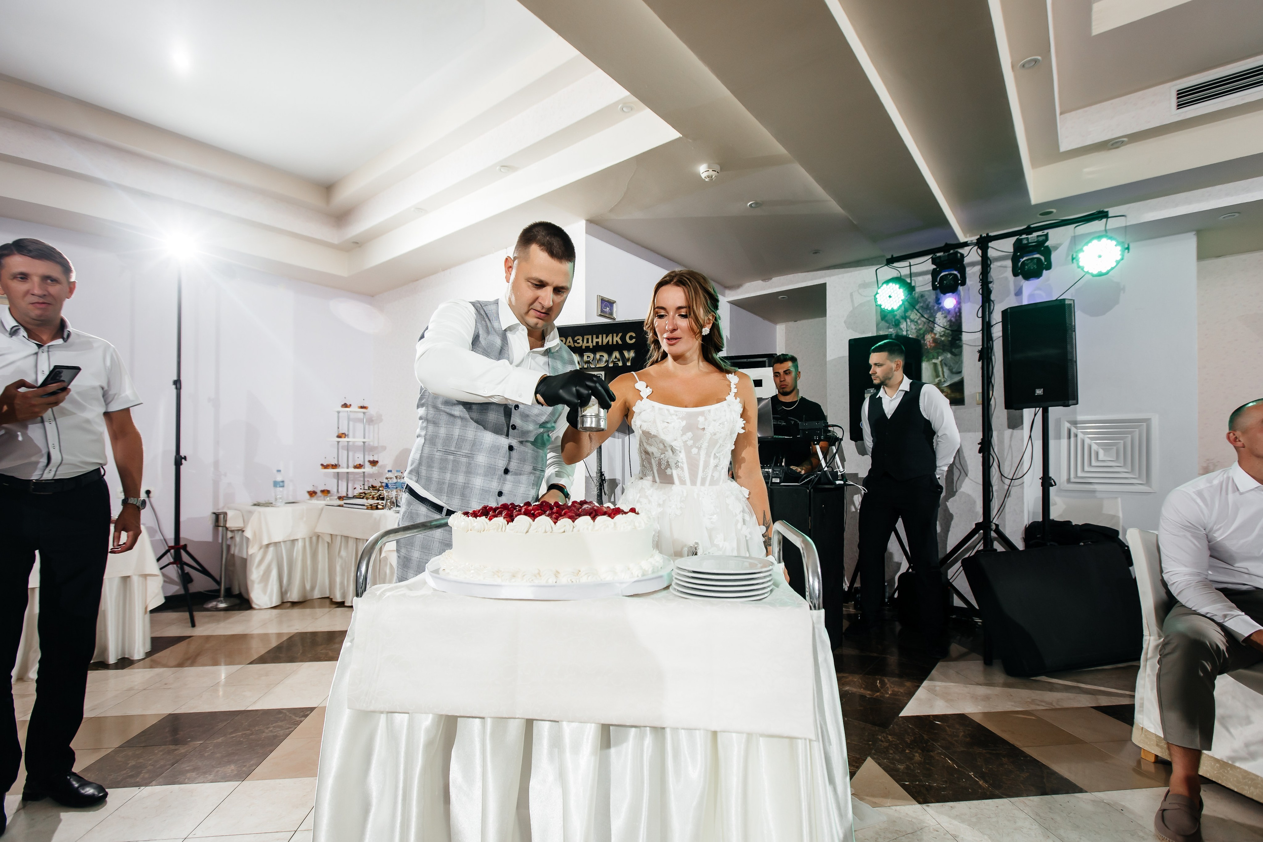 Анонс свадьбы Ксюши и Ивана. Свадебный фотограф в Крыму и Севастополе Ольга Баскакова