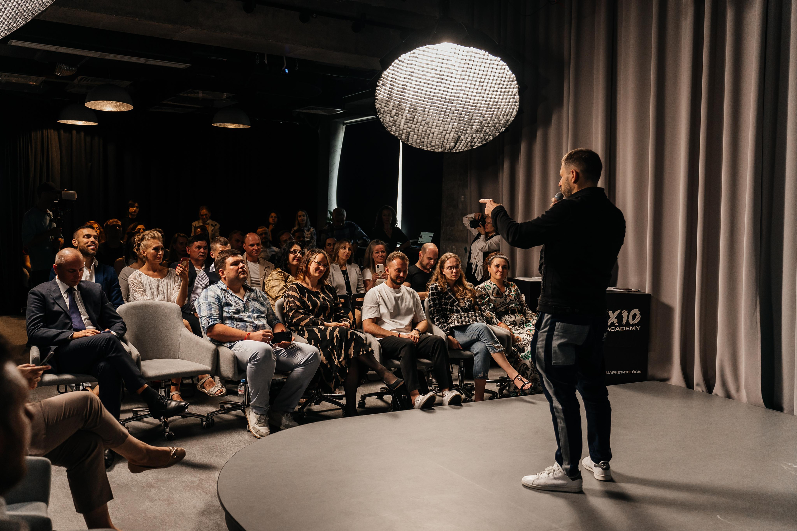 Репортаж Х10 CLUB Игоря Рыбакова. Семейный и репортажный фотограф в Москве Оксана Шилова