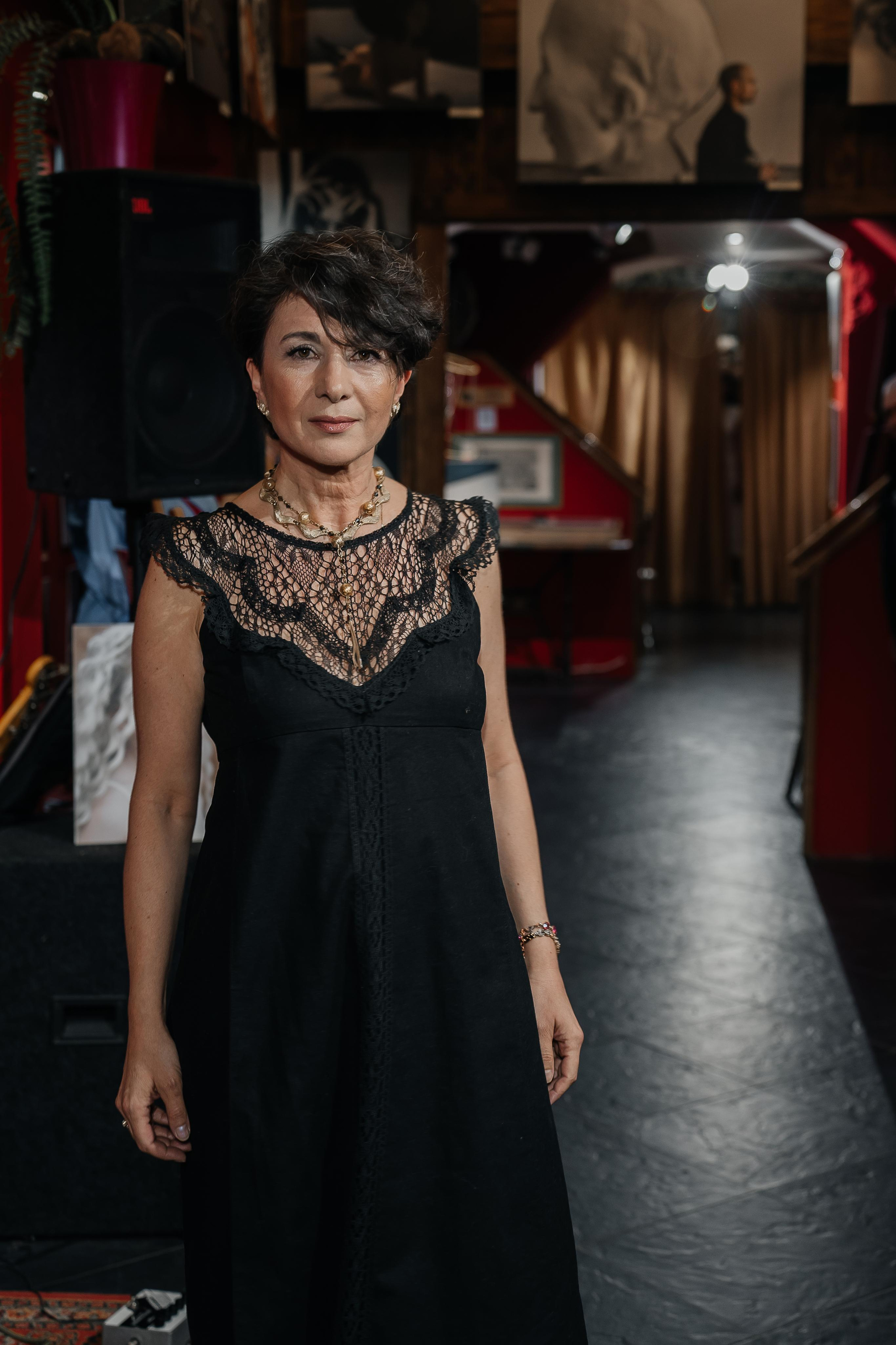 РЕПОРТАЖ — ЗАКРЫТИЕ ВЫСТАВКИ ГОСТИНЫЙ ДВОР. Семейный и репортажный фотограф в Москве Оксана Шилова