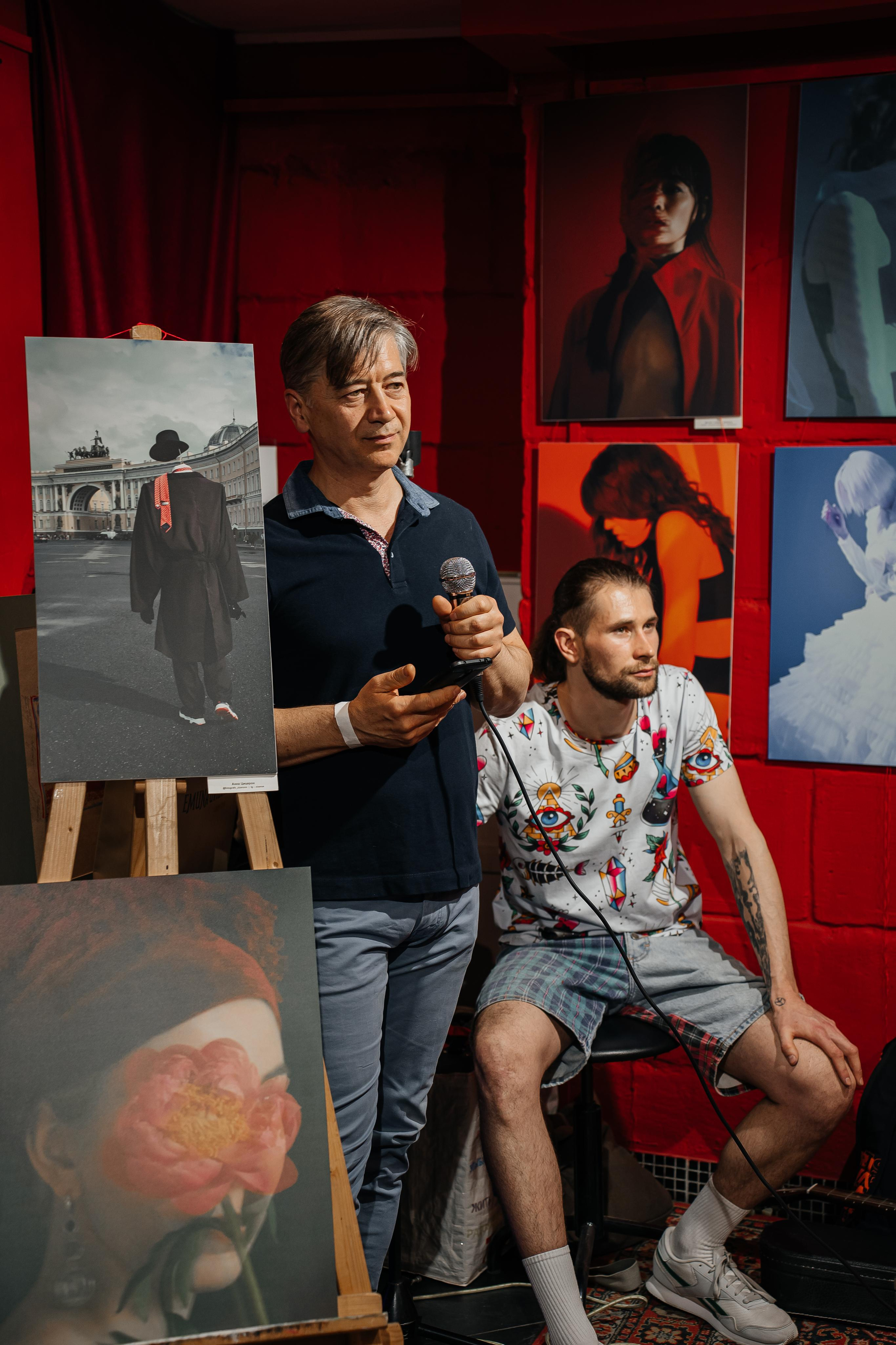 РЕПОРТАЖ — ЗАКРЫТИЕ ВЫСТАВКИ ГОСТИНЫЙ ДВОР. Семейный и репортажный фотограф в Москве Оксана Шилова